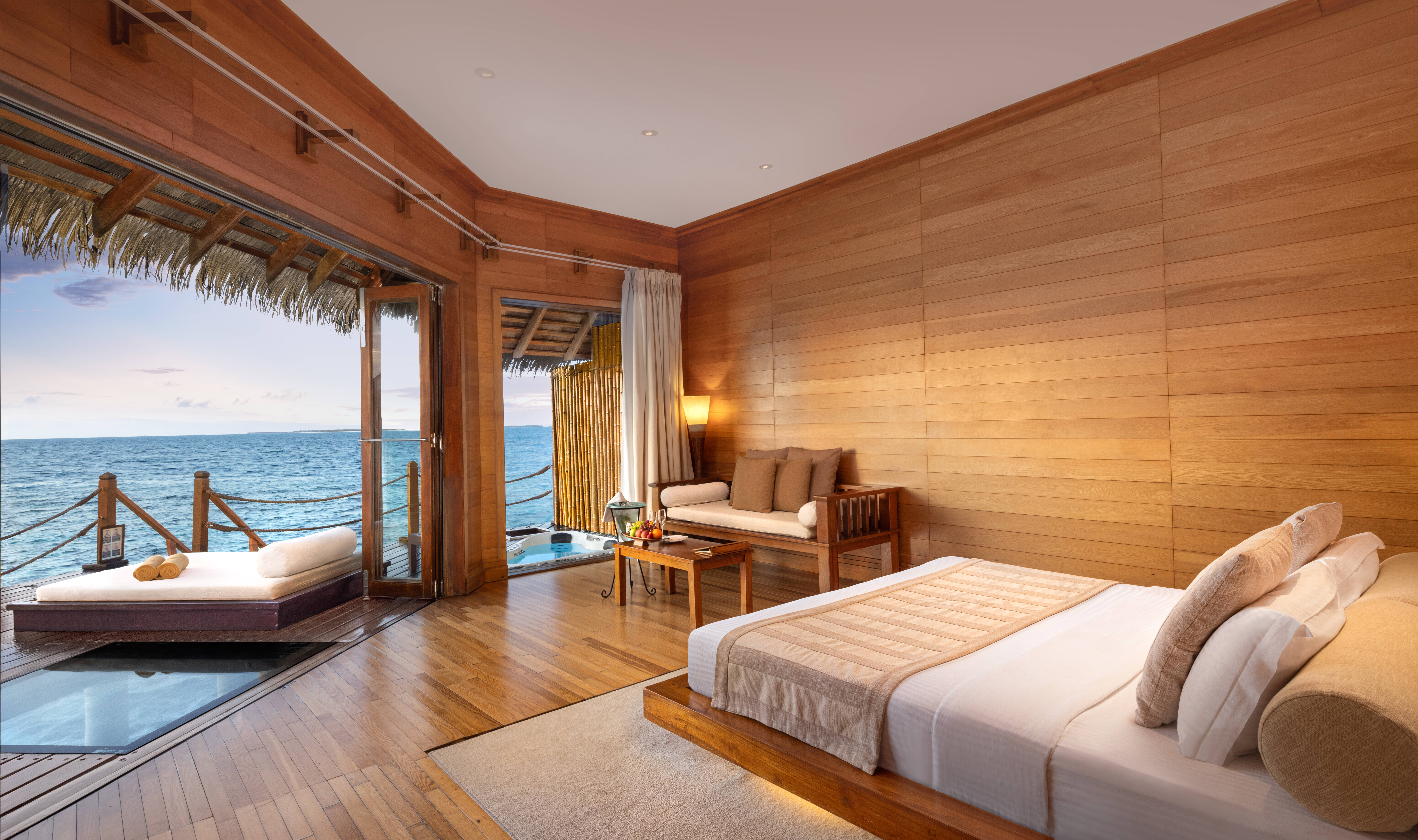 Malediven Adaaran Select Meedhupparu Prestige Water Villa