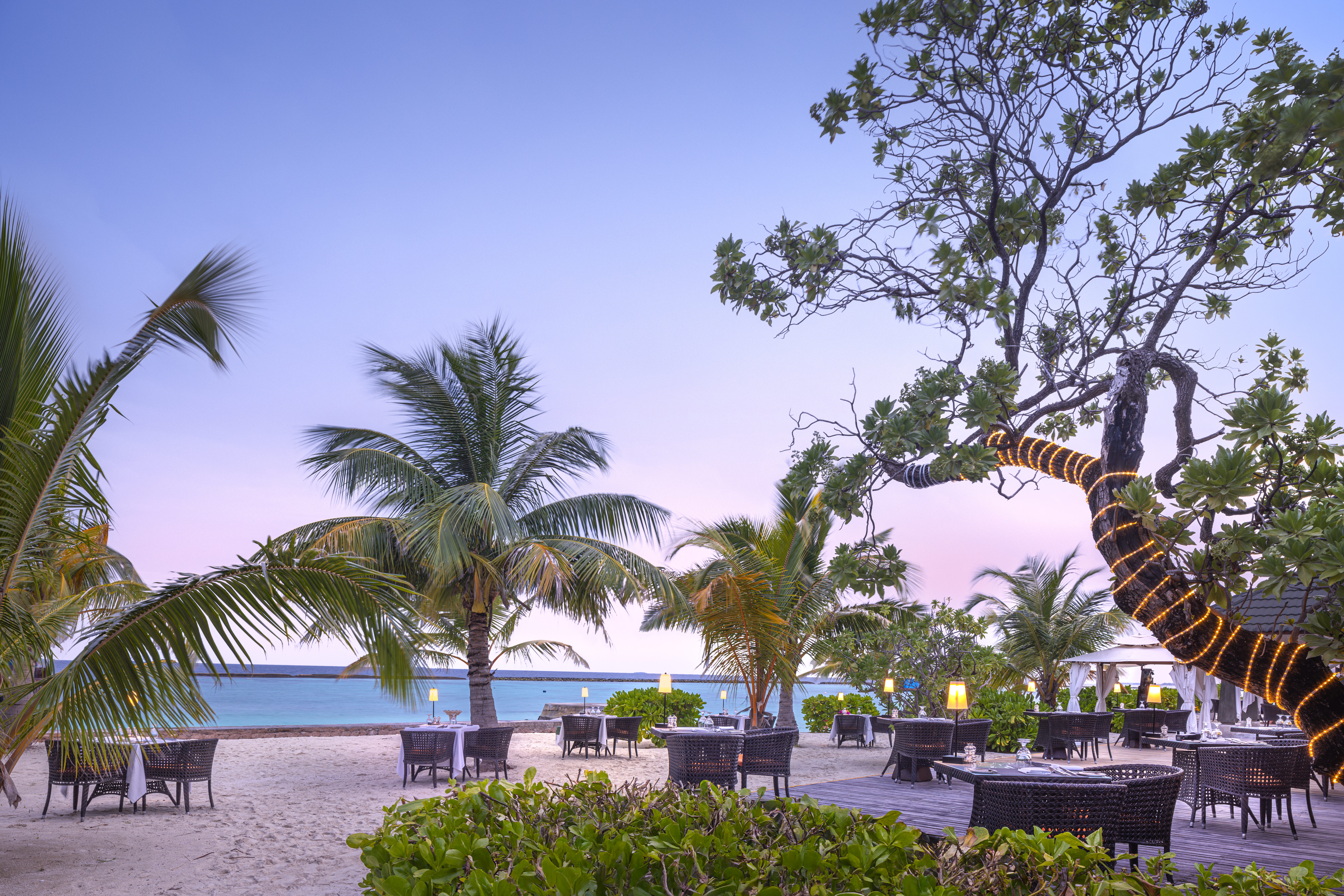 Malediven Adaaran Select Meedhupparu Strand