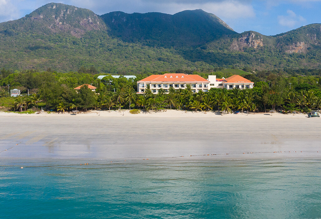 Het kleinschalige Con Dao Resort direct aan het strand van Con Son in Vietnam