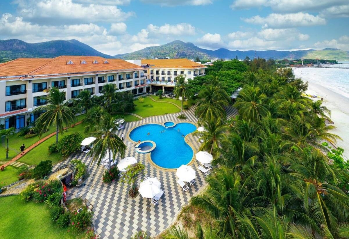 Het resort en de omgeving op Con Son in Vietnam