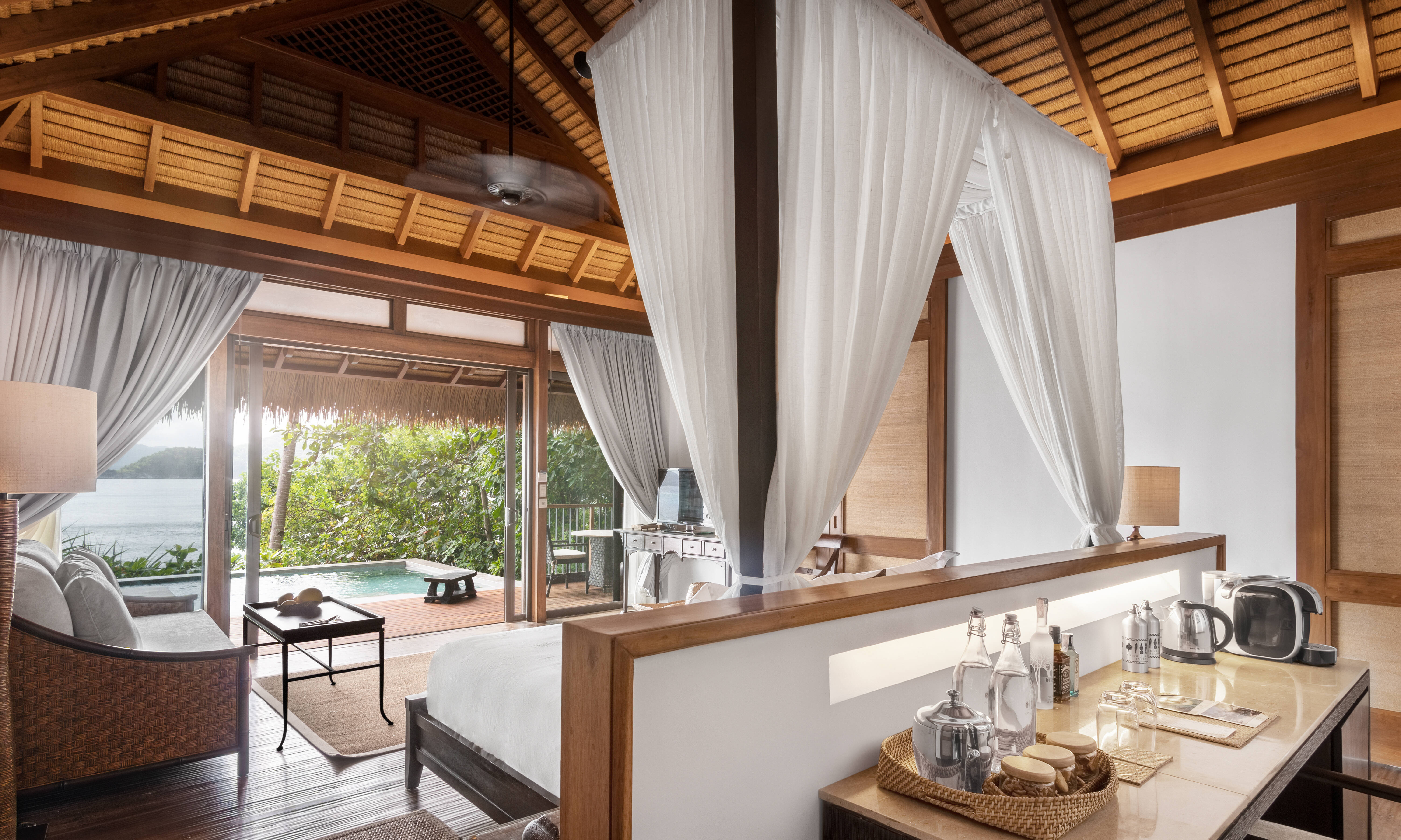 Filipijnen-El-Nido-Resorts-Pangulasian-Island-Pool-Villa