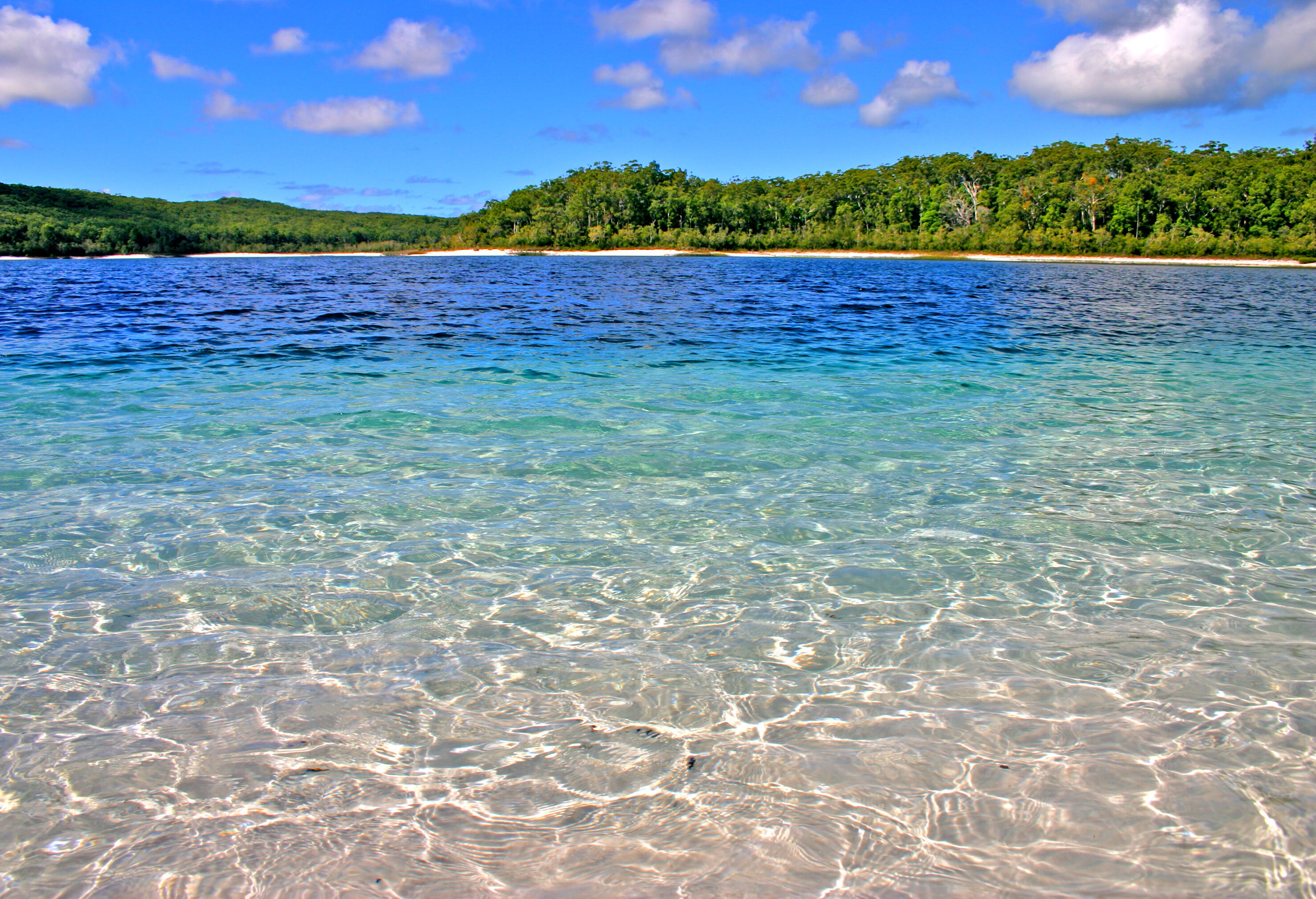 Lake McKenzie op Kgari in Australie