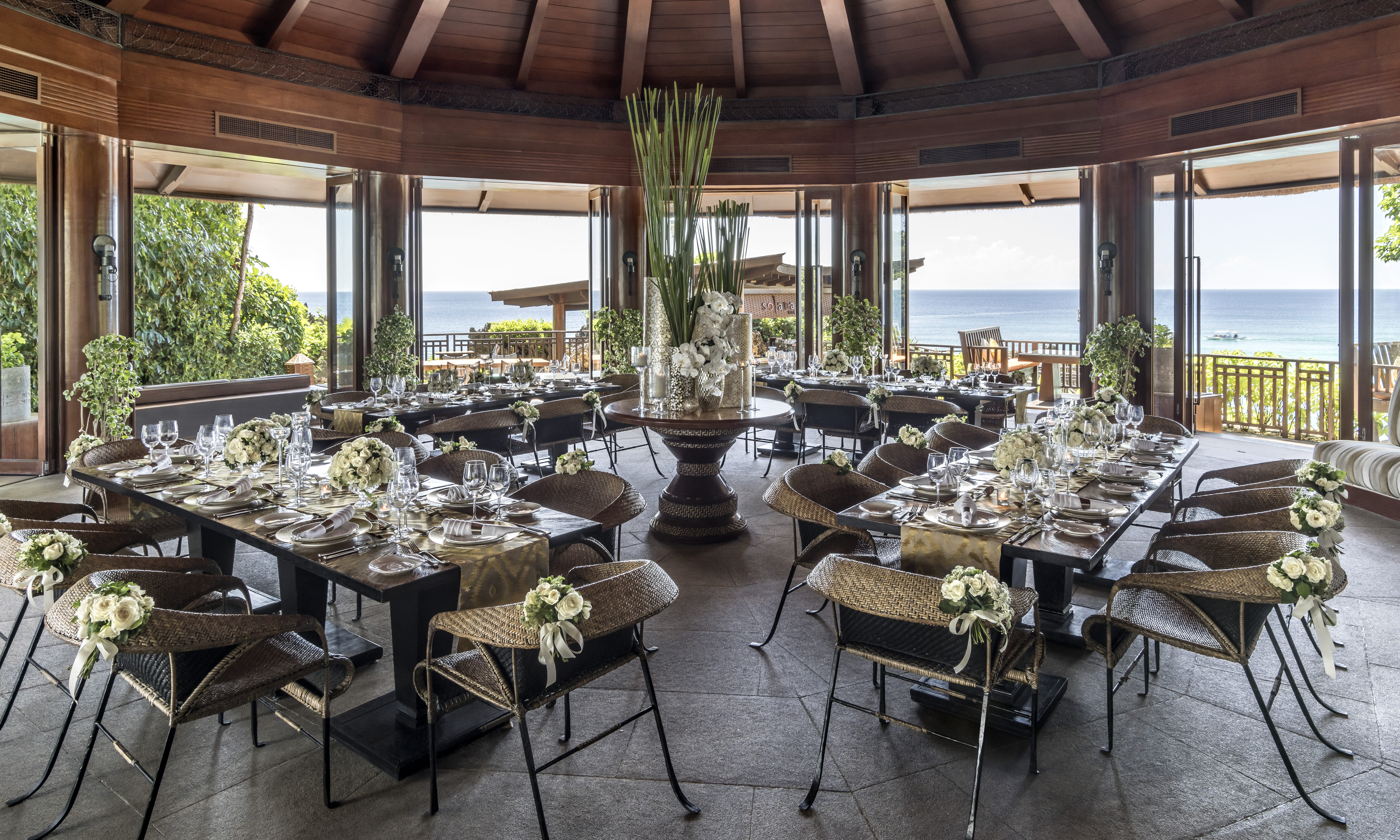 Sirena-wedding-setup-A