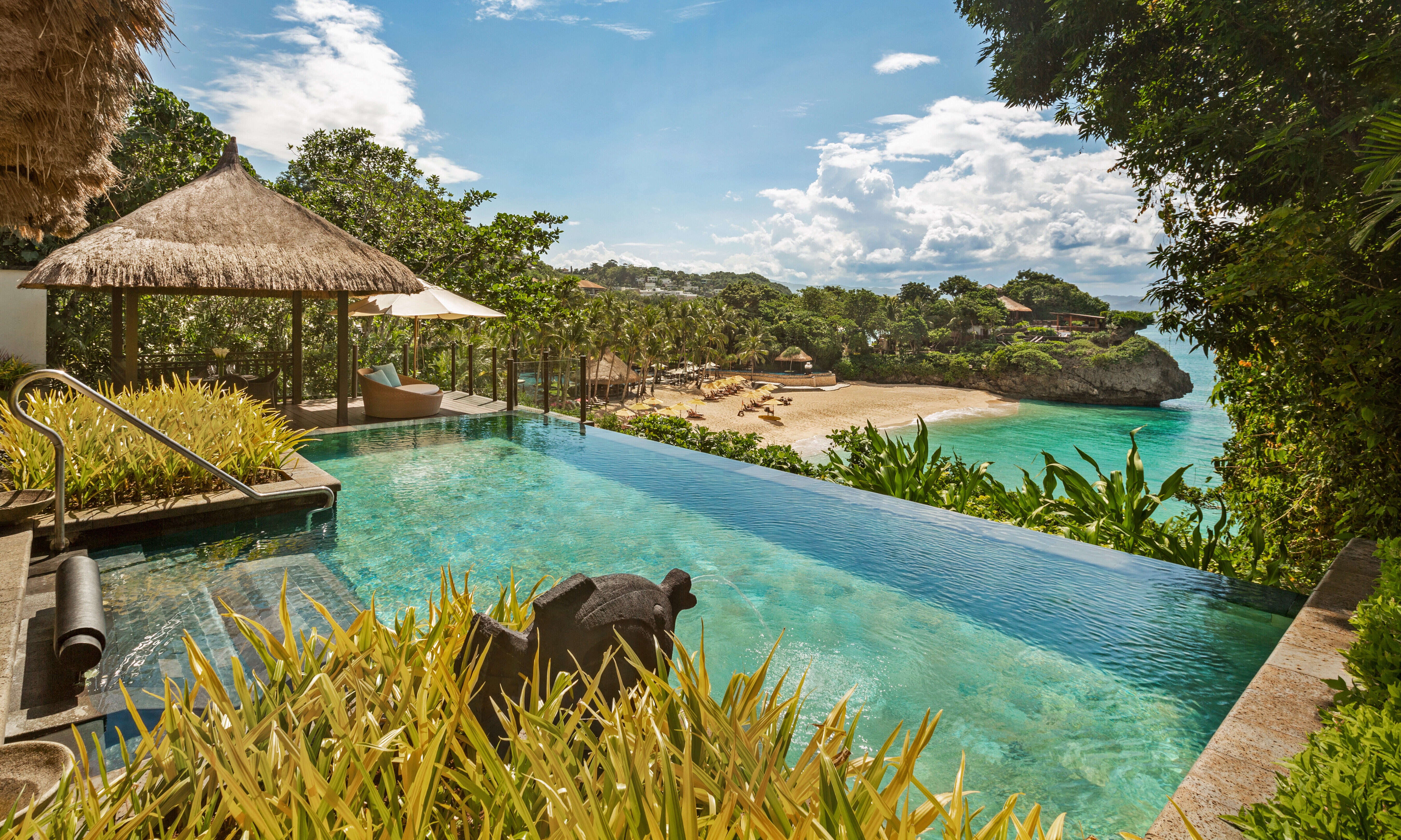 pool villa