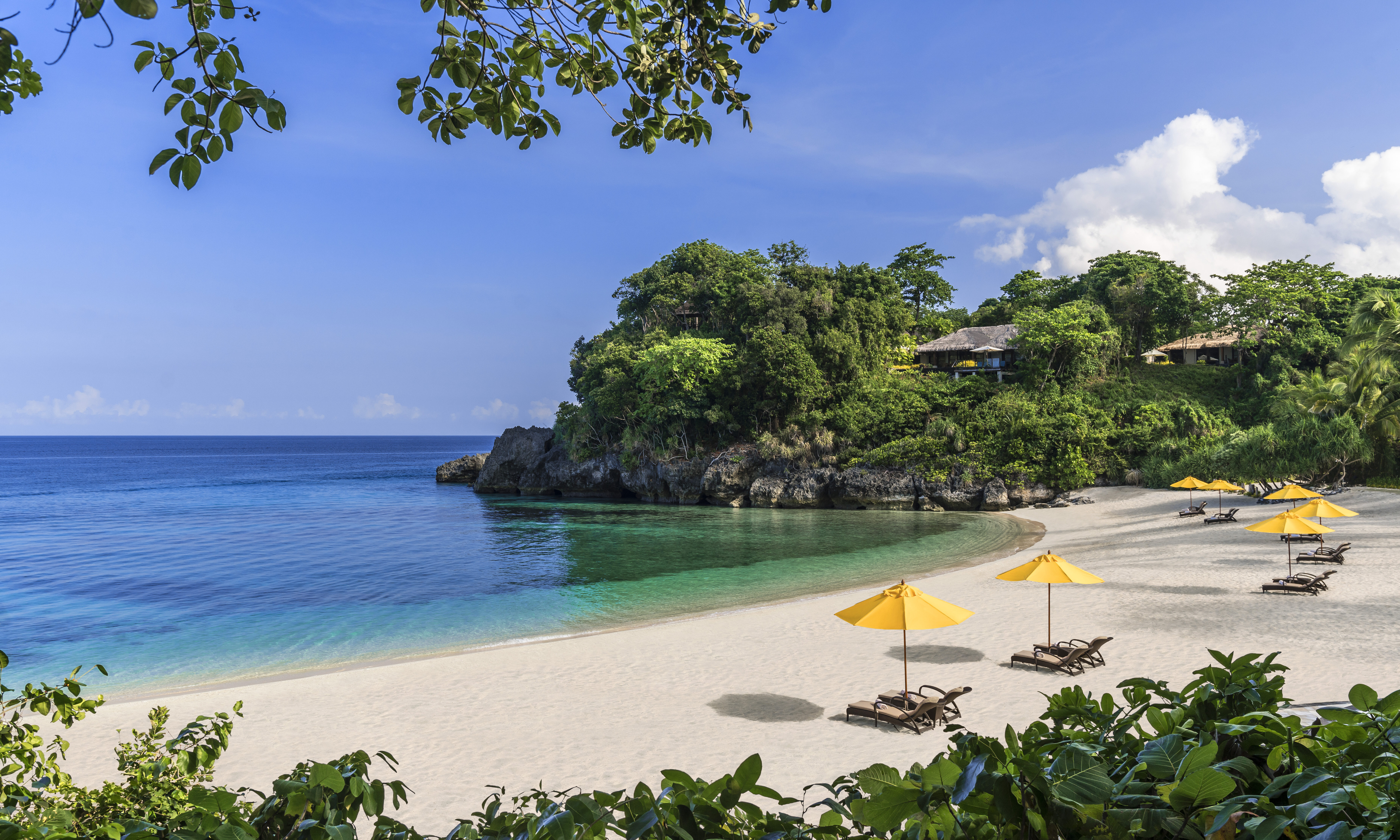 Shangri-La_s-Boracay-Resort--Spa_Banyugan-Beach