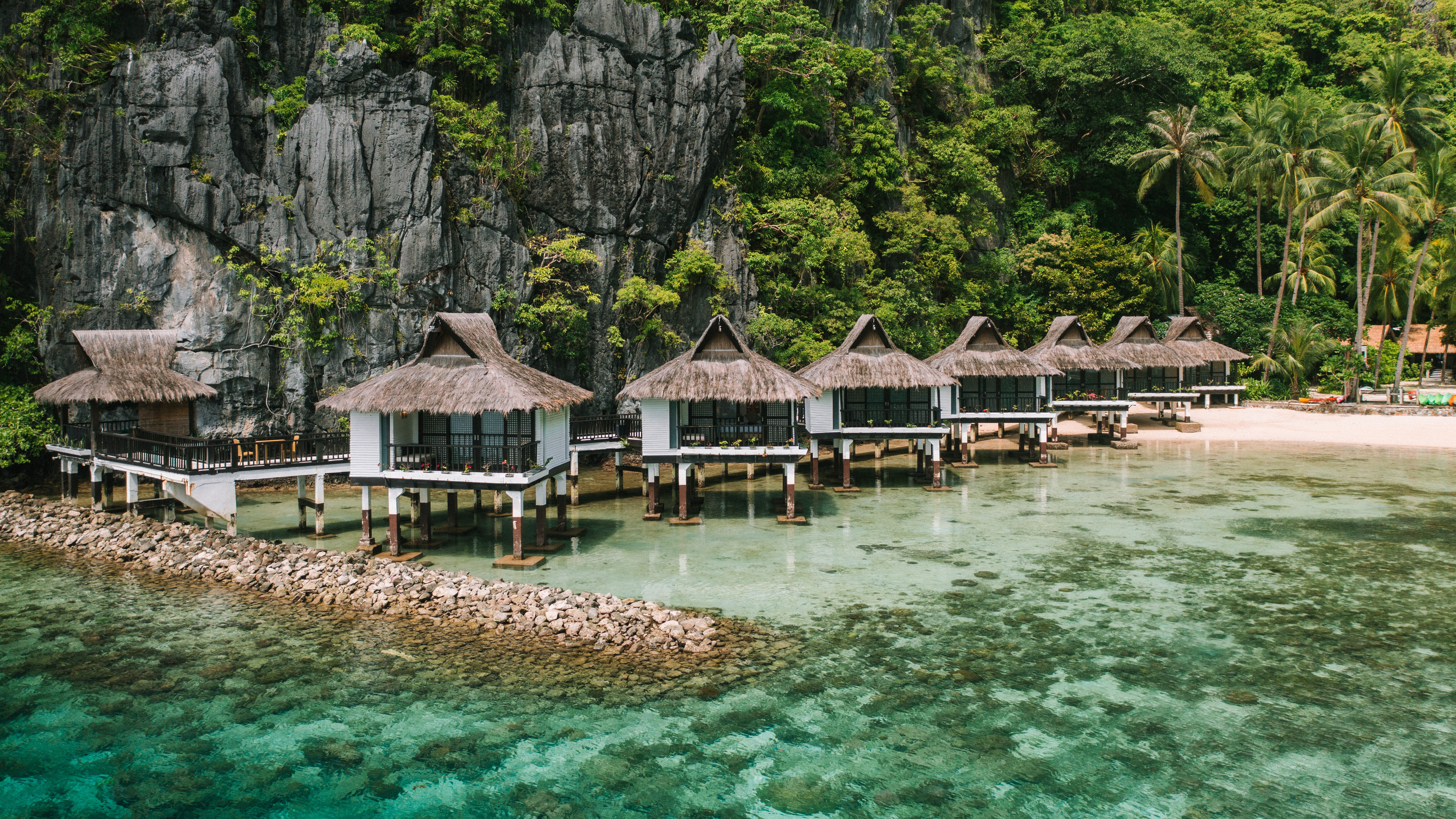 Filipijnen-El-Nido-Resorts-Miniloc-Water-Cottage