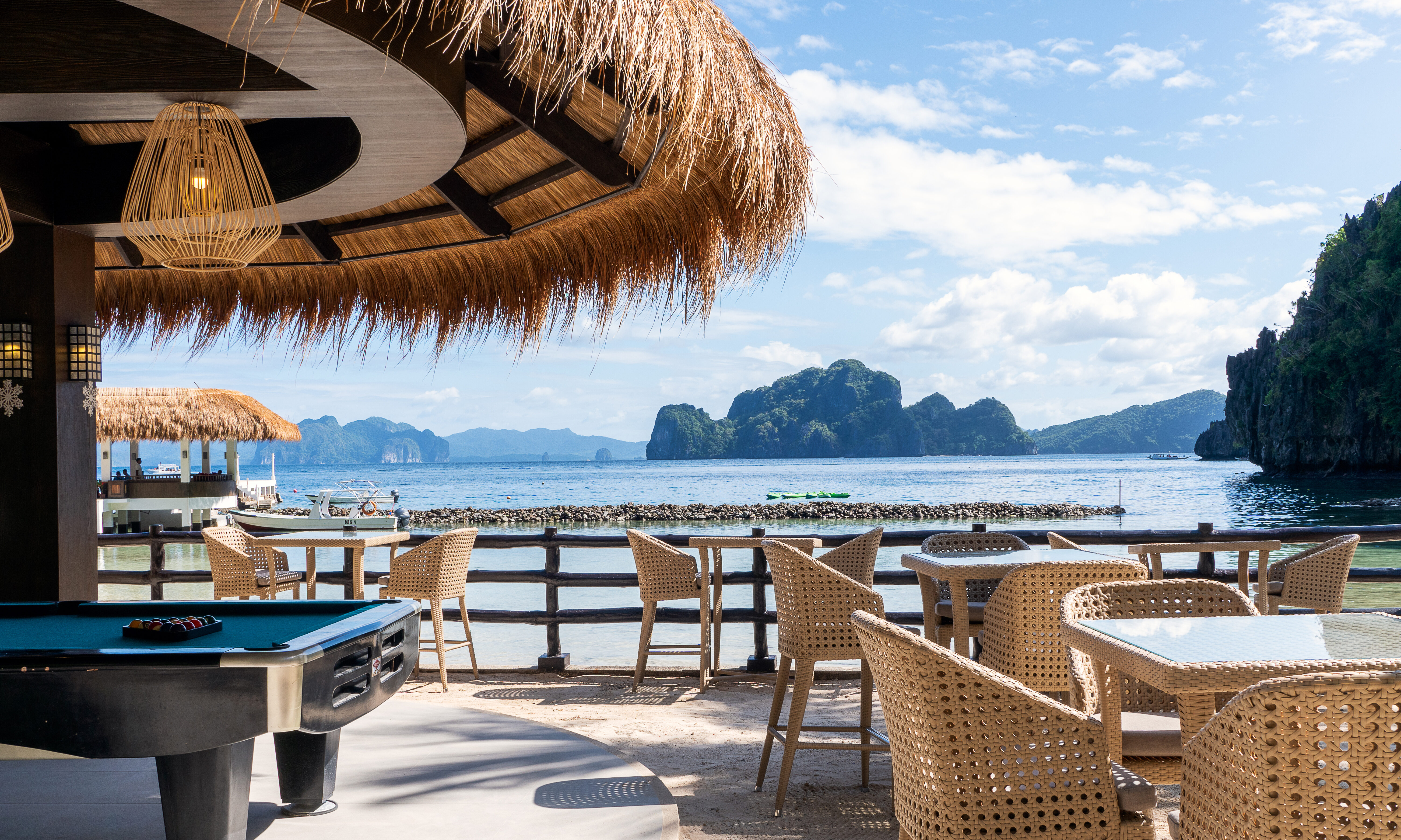 Filipijnen-El-Nido-Resorts-Miniloc-Beach-Bar