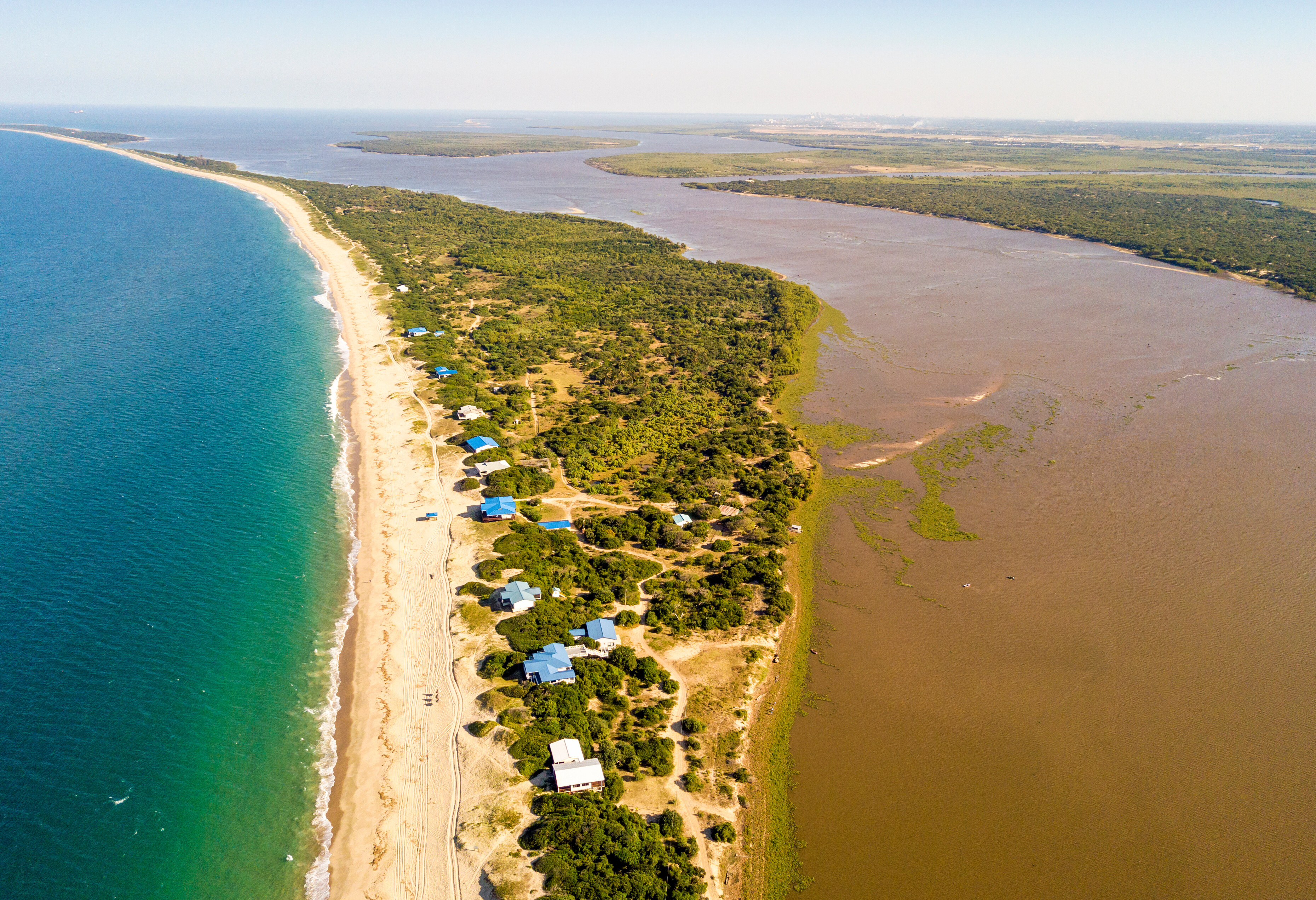 Ponta do Ouro luchtfoto Mozambique