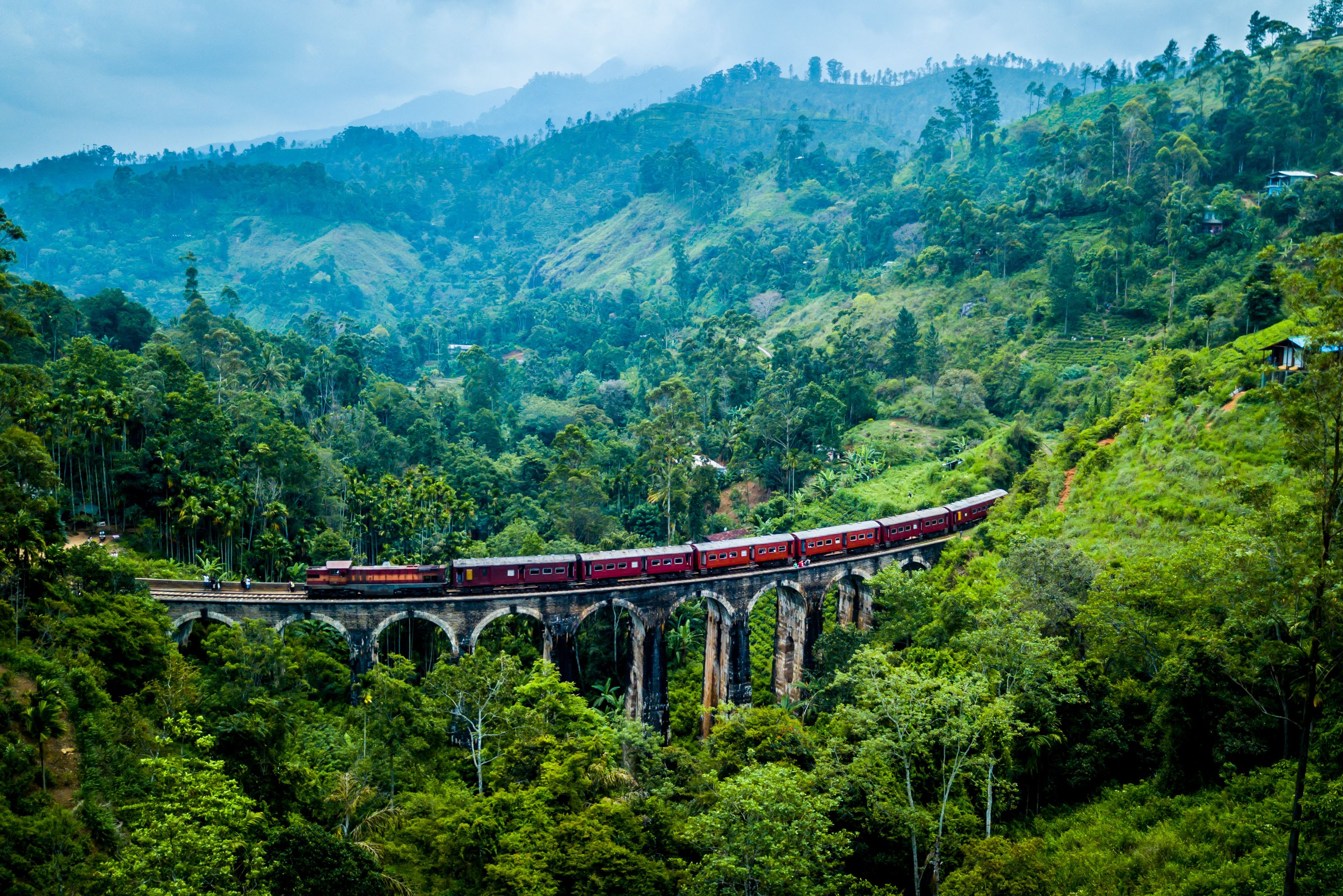 Trein bij Ella in Sri Lanka