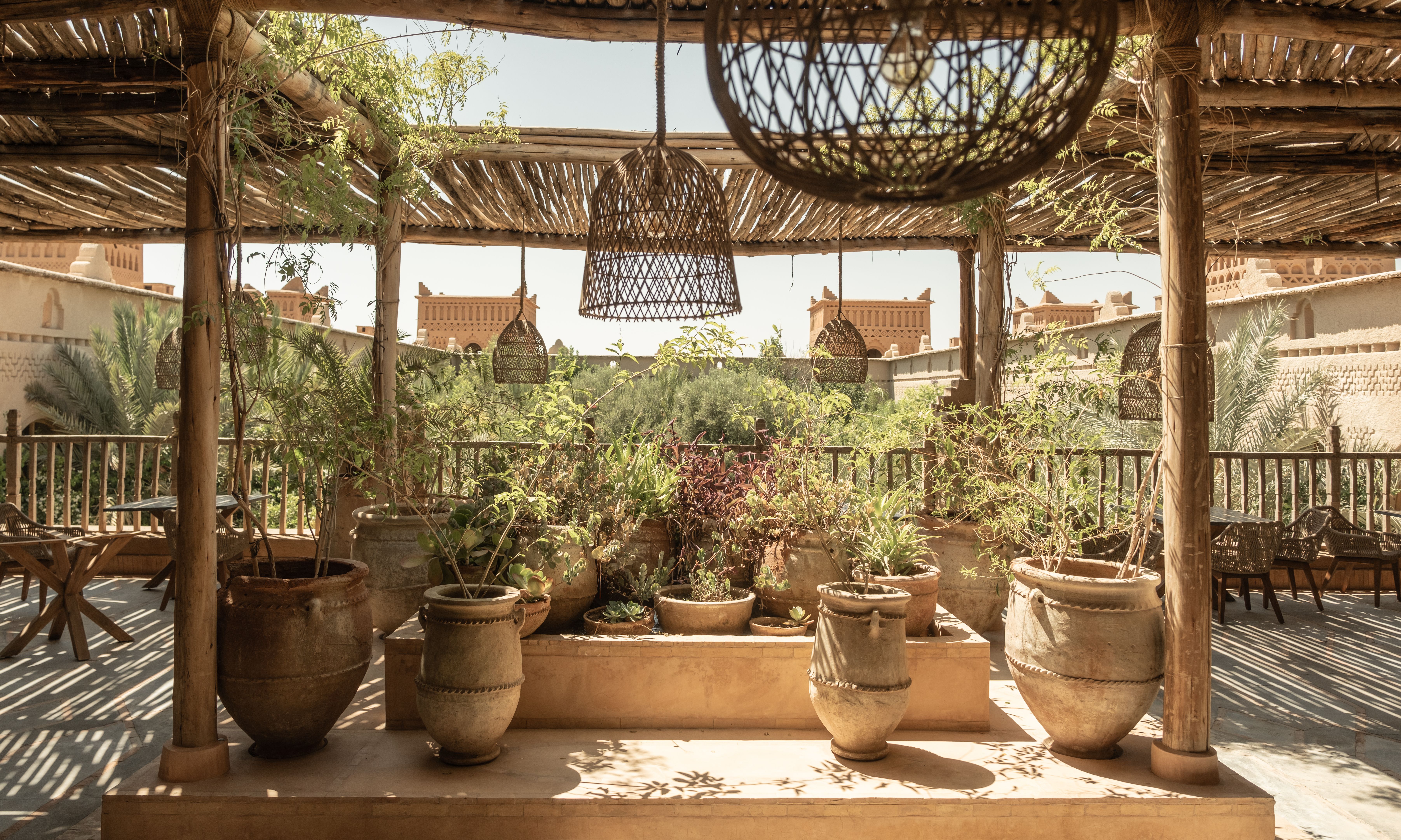 Marokko-Agafay-Woestijn-Kasbah-dIf-Pergola-Restaurant