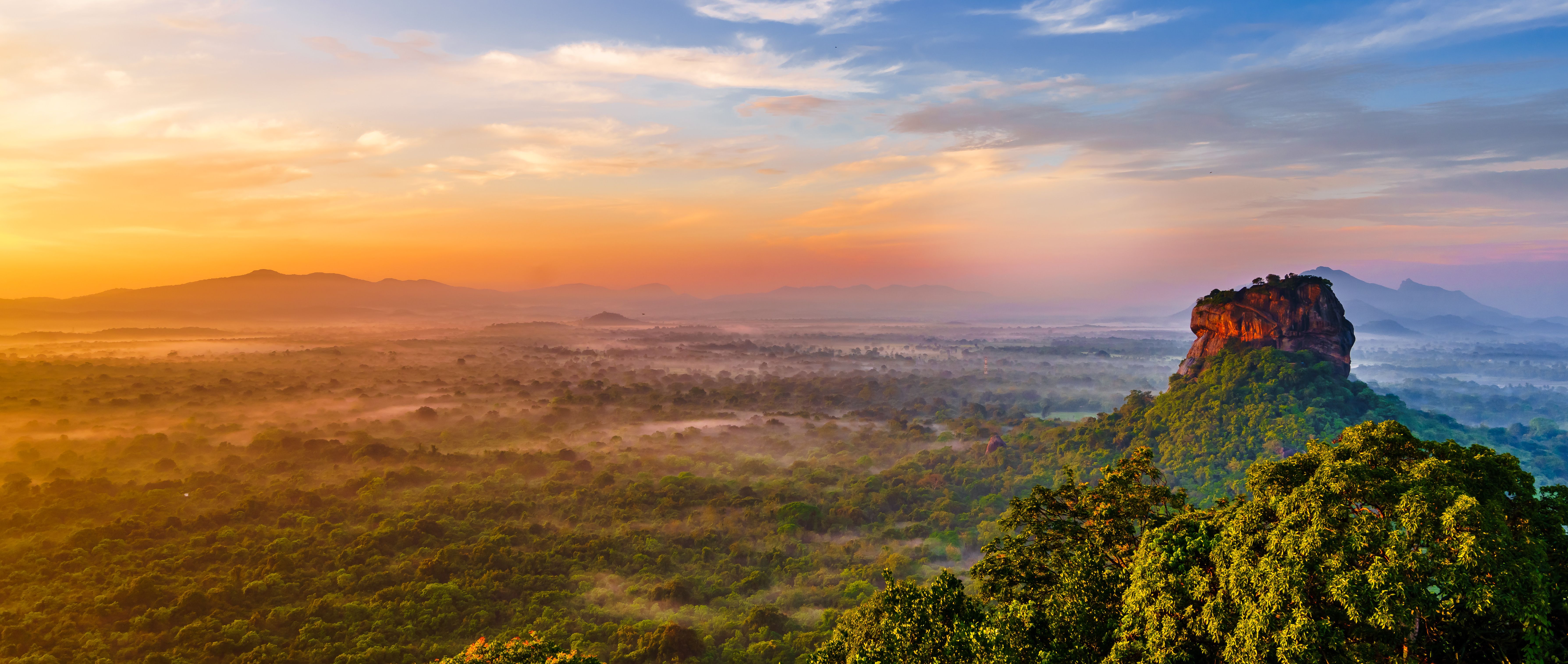 sri-lanka-sigiriya-vanaf-Pidurangala-zonsondergang