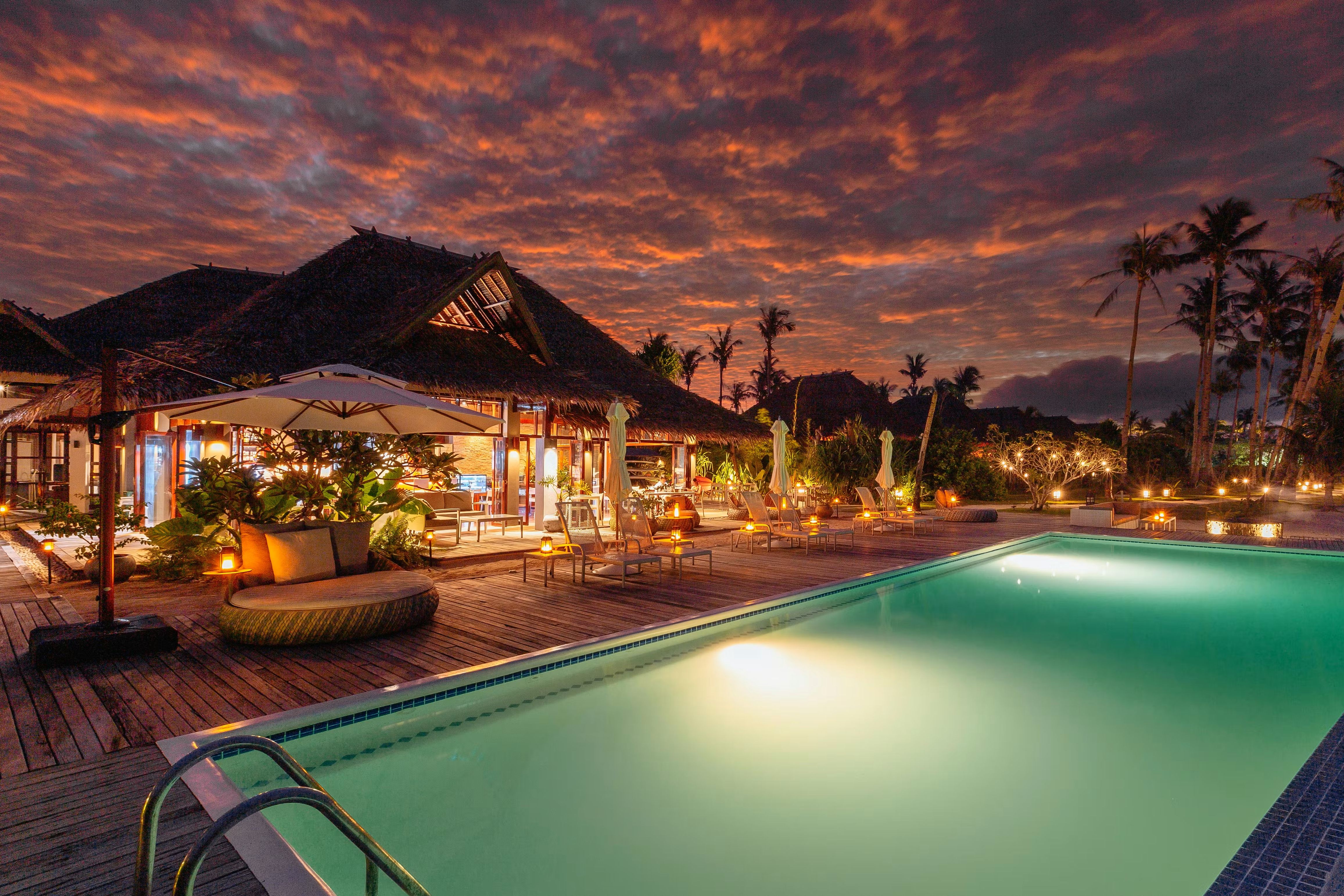 Filipijnen Siargao Isla Cabana Resort Deluxe Cabana Zwembad met Restaurant