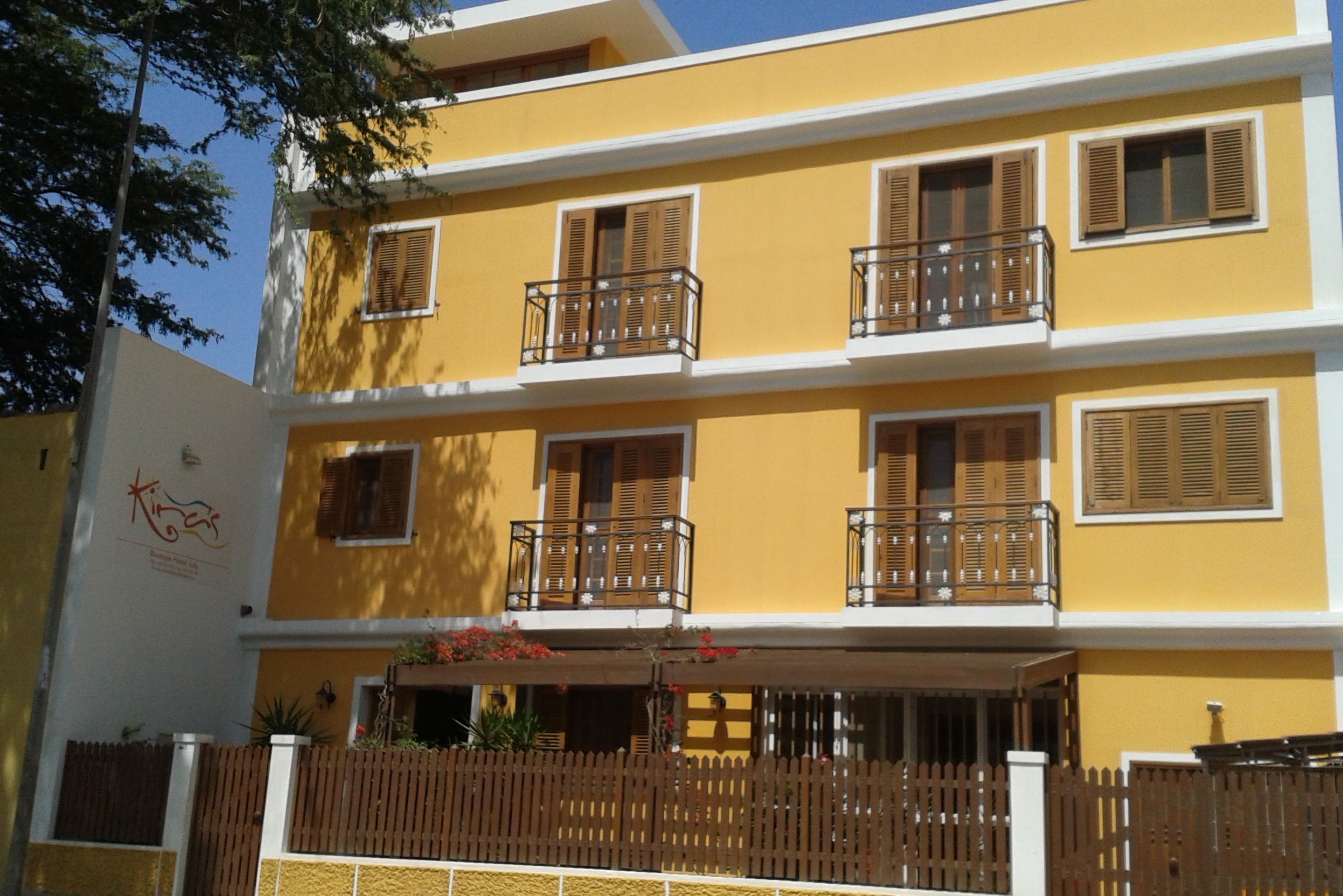 Kira's Boutique Hotel buitenkant