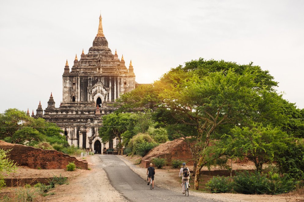 Fietsen in Bagan Myanmar