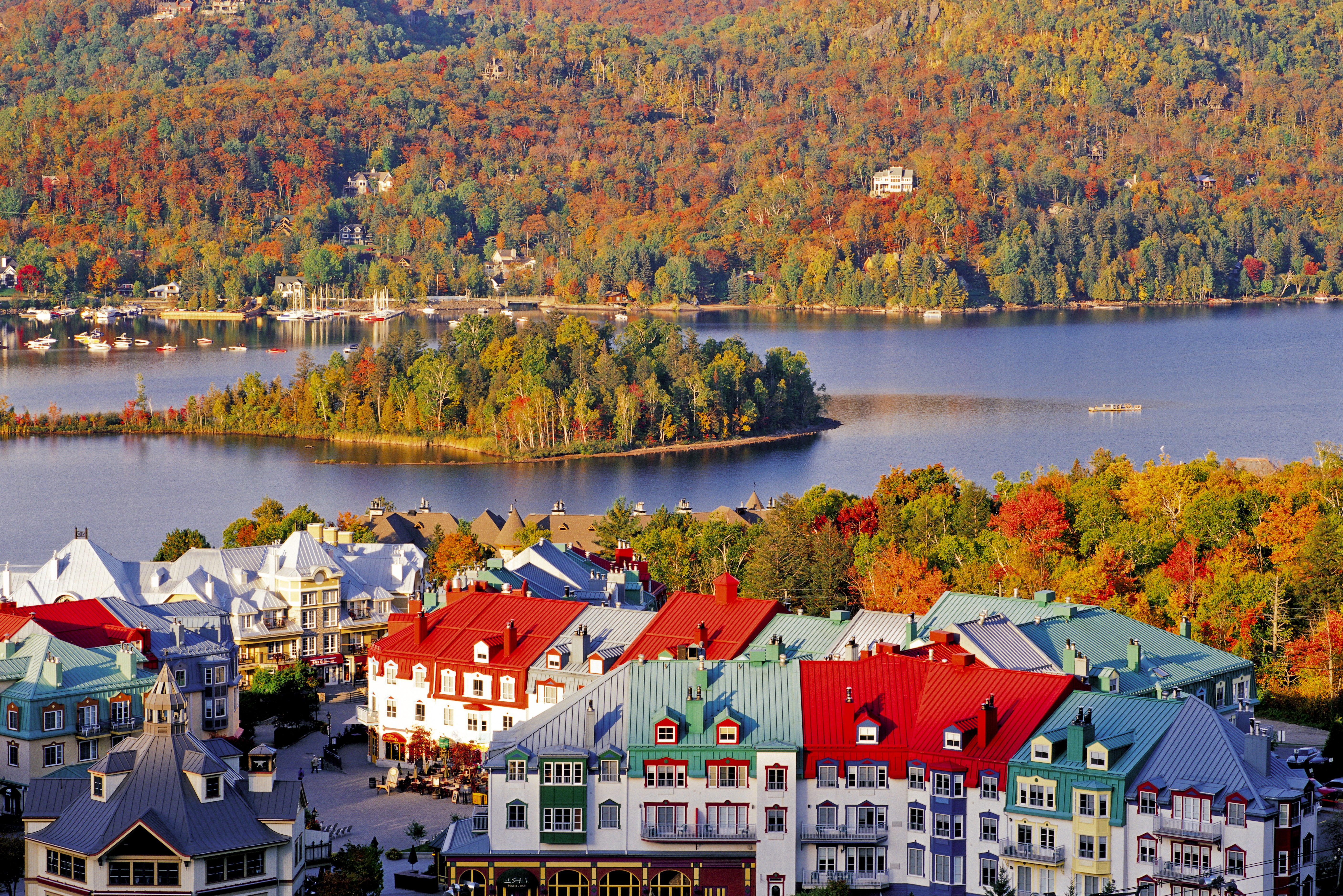 Mont Tremblant in de Laurentian Mountains
