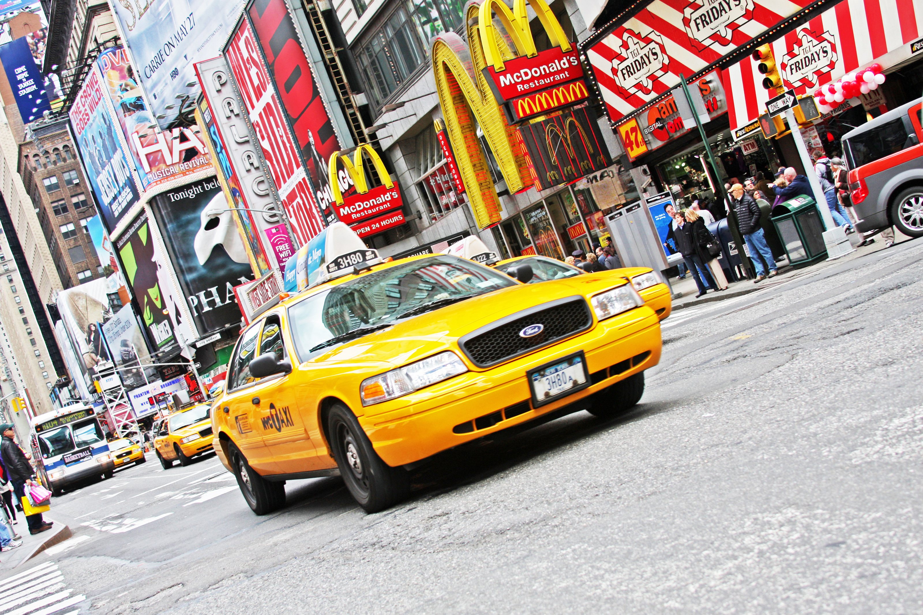 Yellow cab taxi in New York