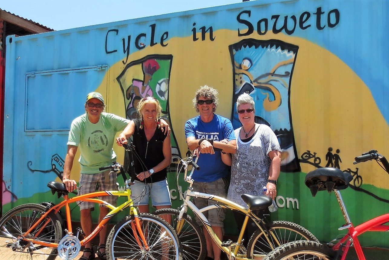 Fietsen in Soweto Zuid-Afrika