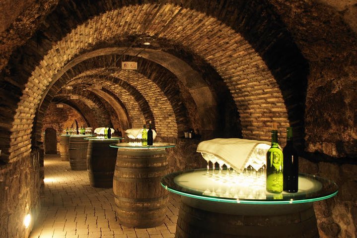 Wijnproeverij wijnkelder Stellenbosch Zuid-Afrika