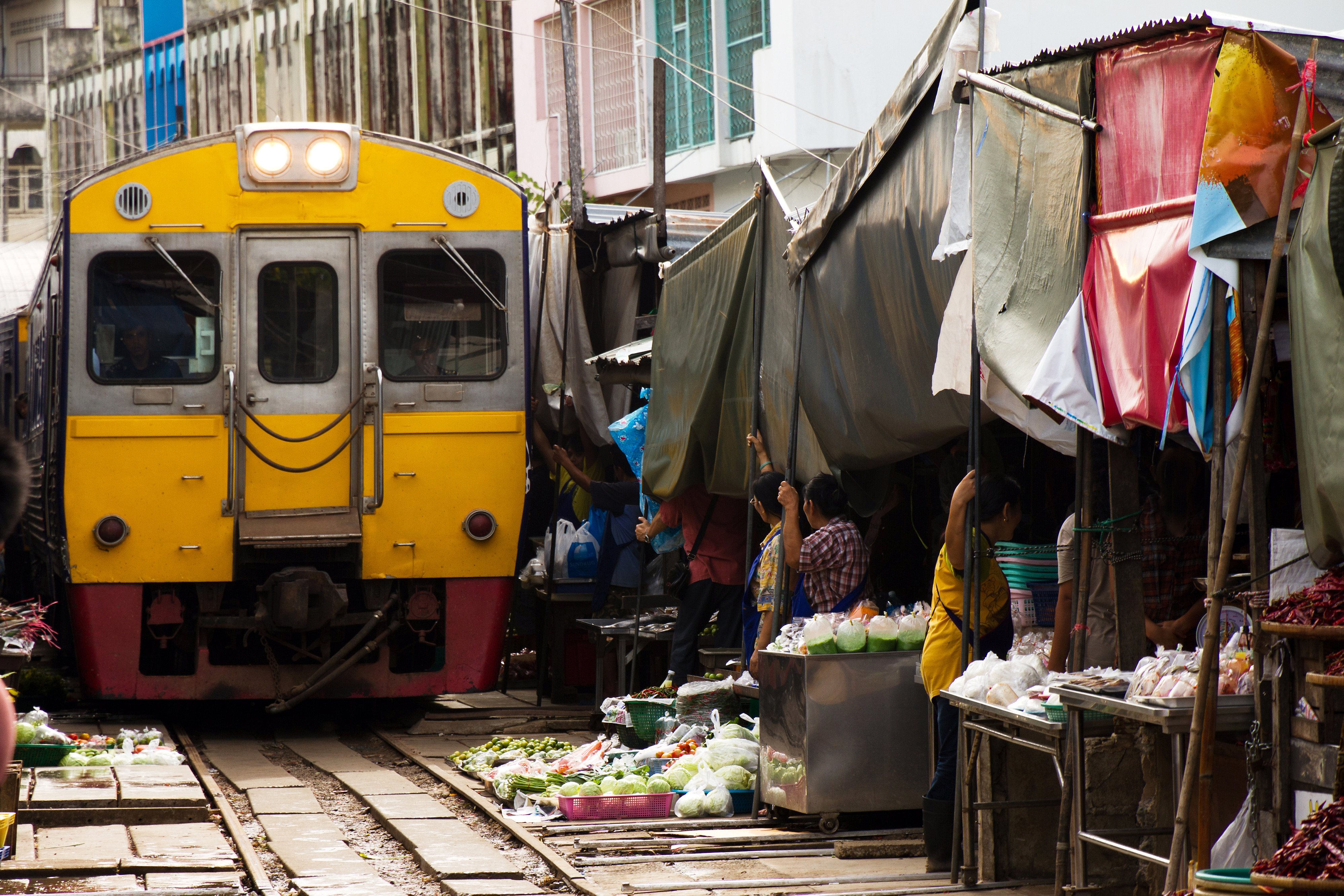 Maeklong treinmarkt, Thailand