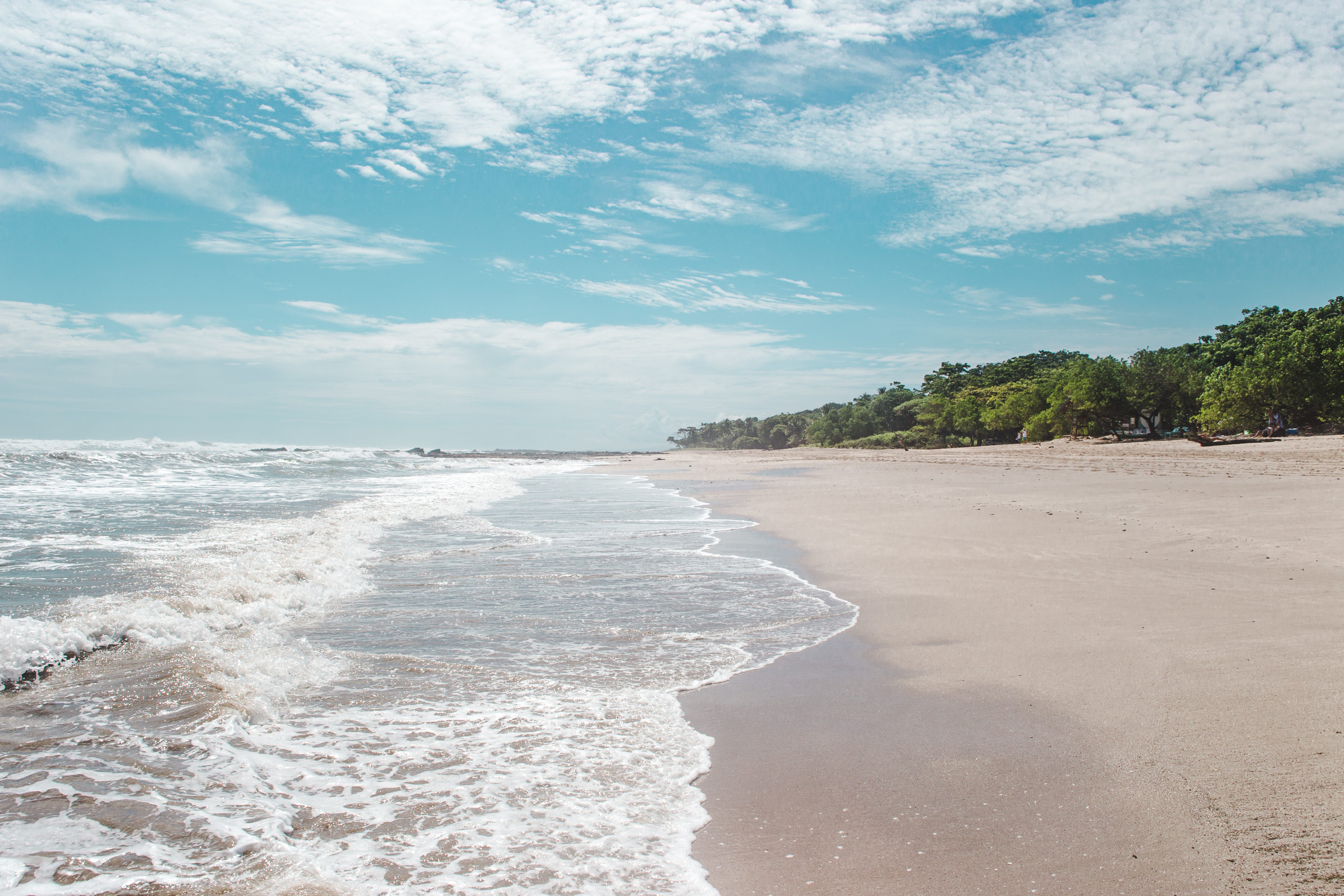 Het strand van Santa Teresa in Costa Rica