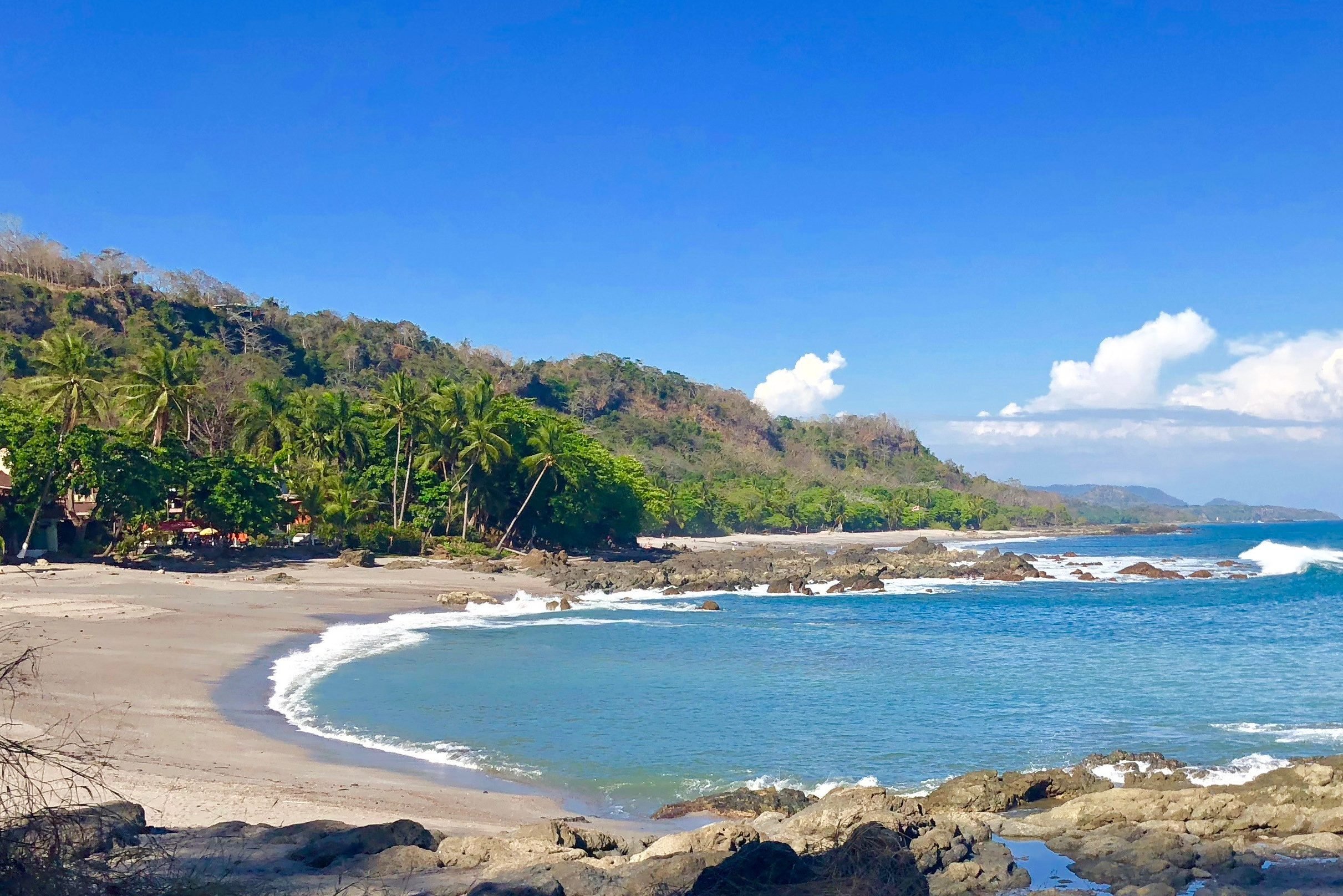 Het strand van Santa Teresa in Costa Rica