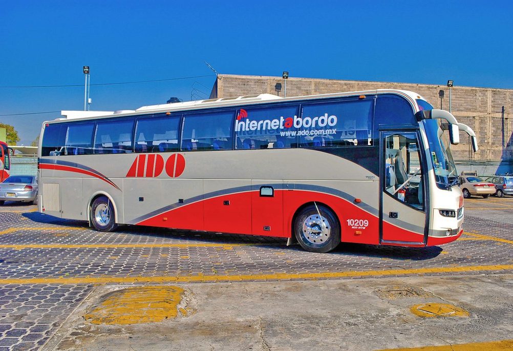 Ado comfortabele bus Mexico