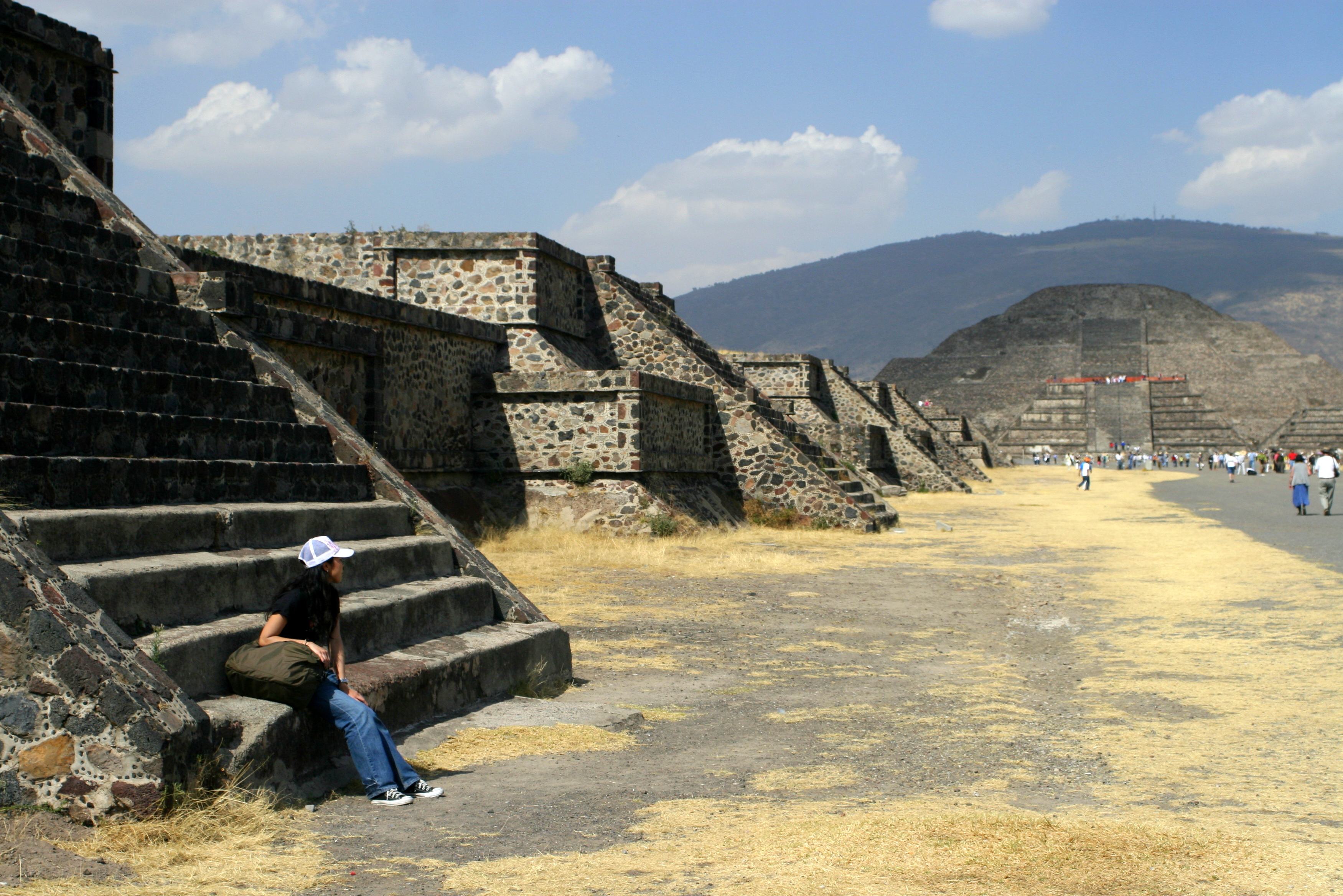 teotihuacan-ruines-vlakbij-mexico-stad