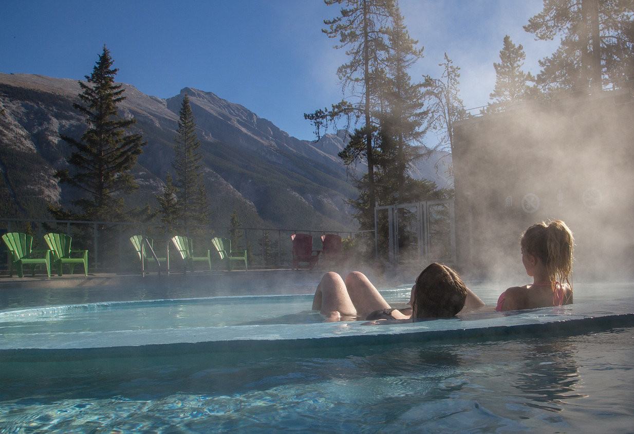 canada-banff-upper-hotspring-warmwaterbron-2