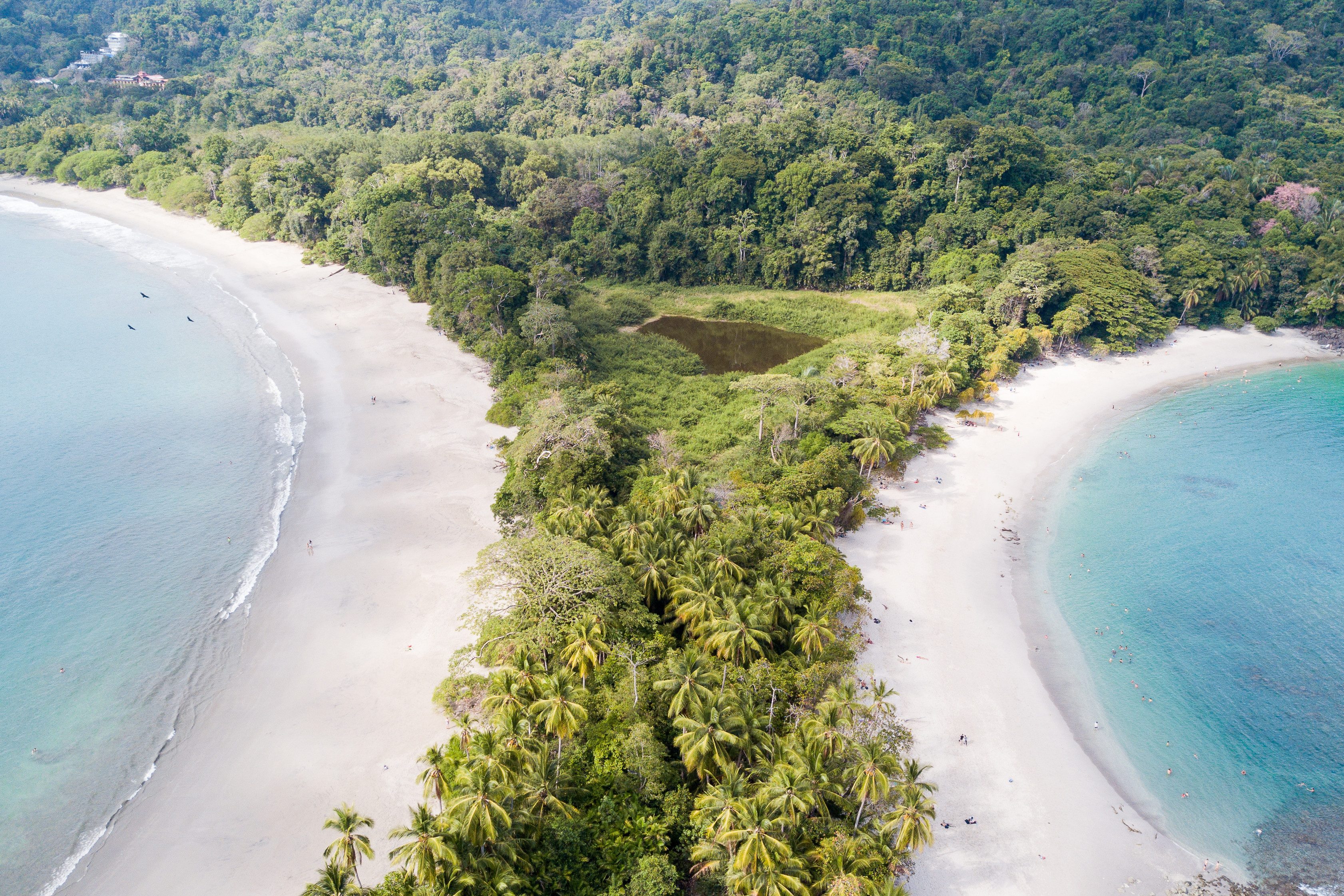 Landtong bij Manuel Antonio, Costa Rica