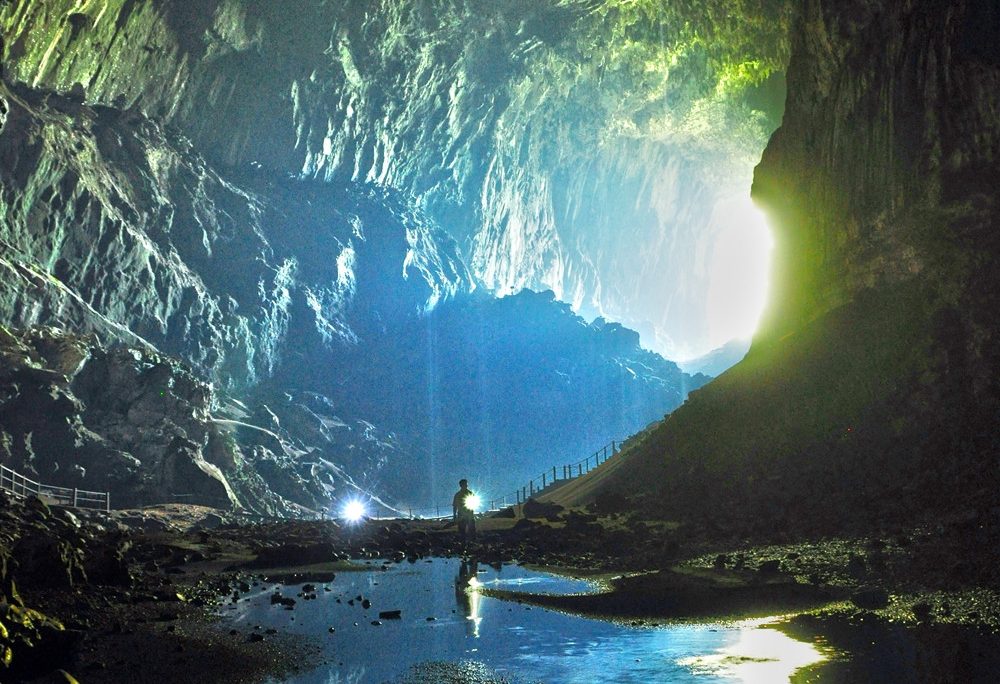 De Deer Cave van Mulu National Park in Sarawak Borneo Maleisie