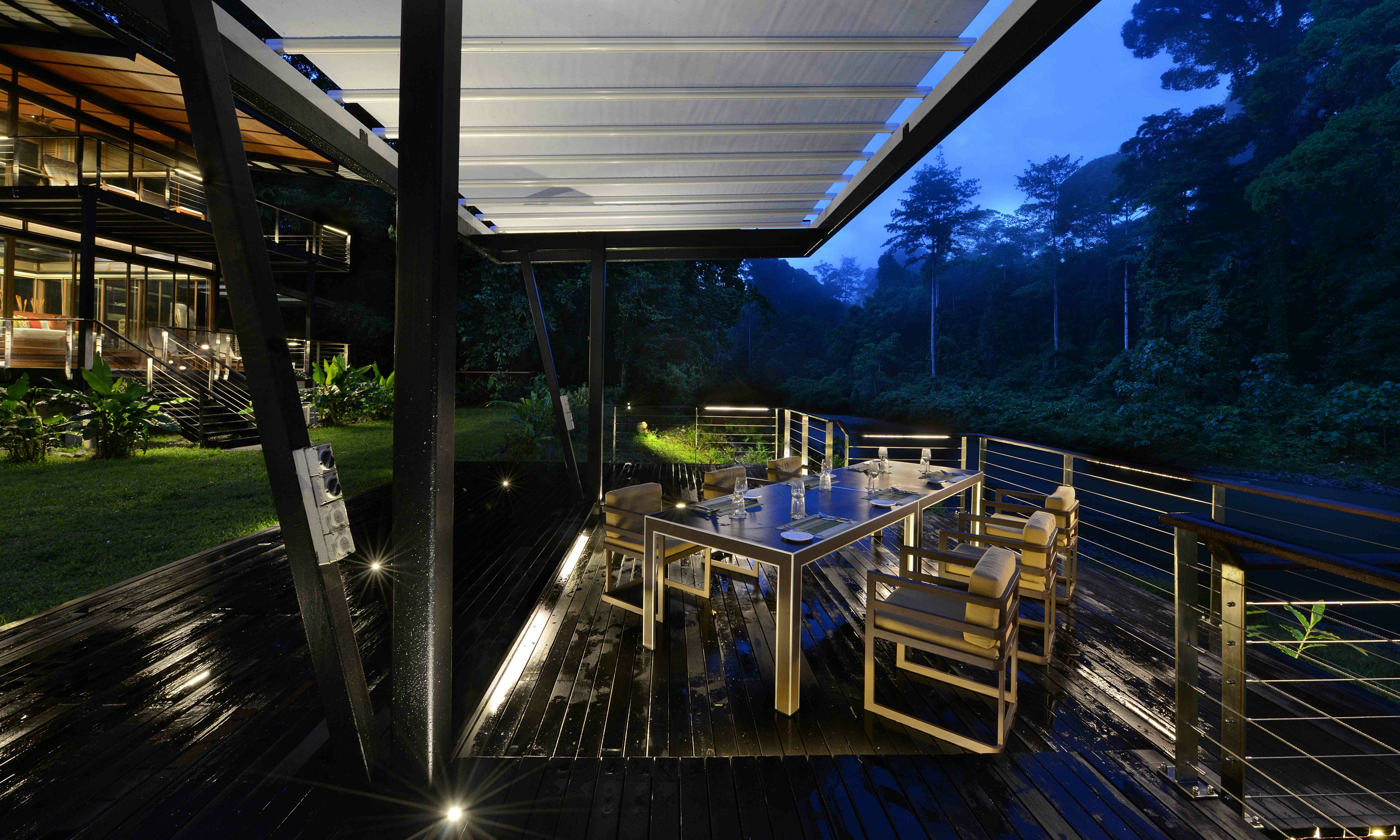 Borneo Rainforest Lodge