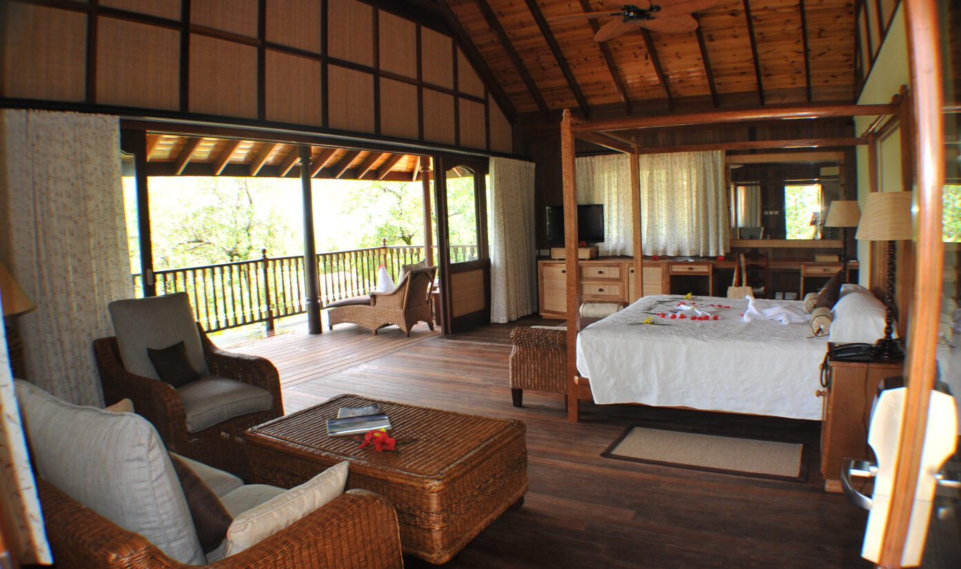 Hillside Villa Cerf Island Resort