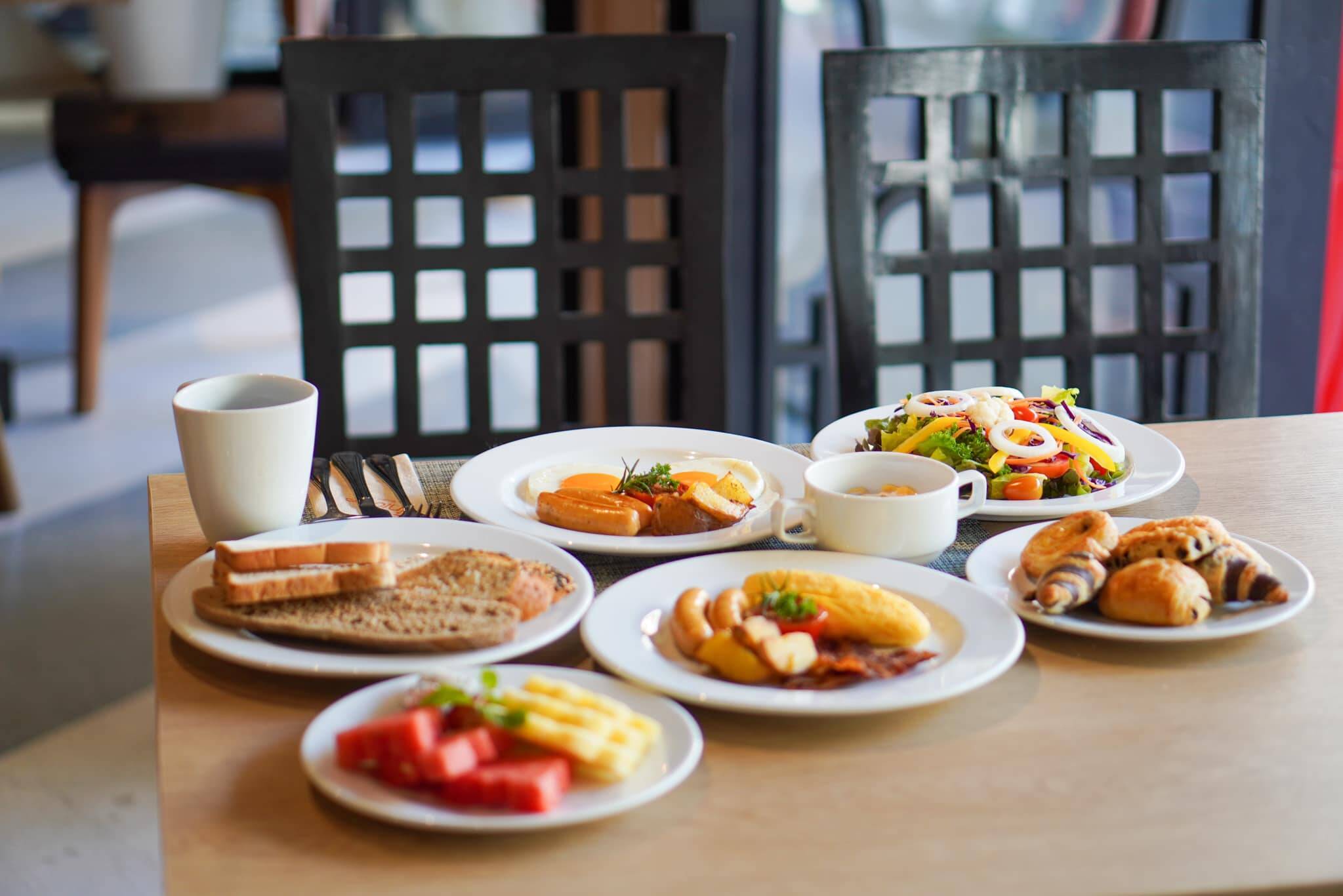 Ontbijtje bij Tinidee Trendy Bangkok