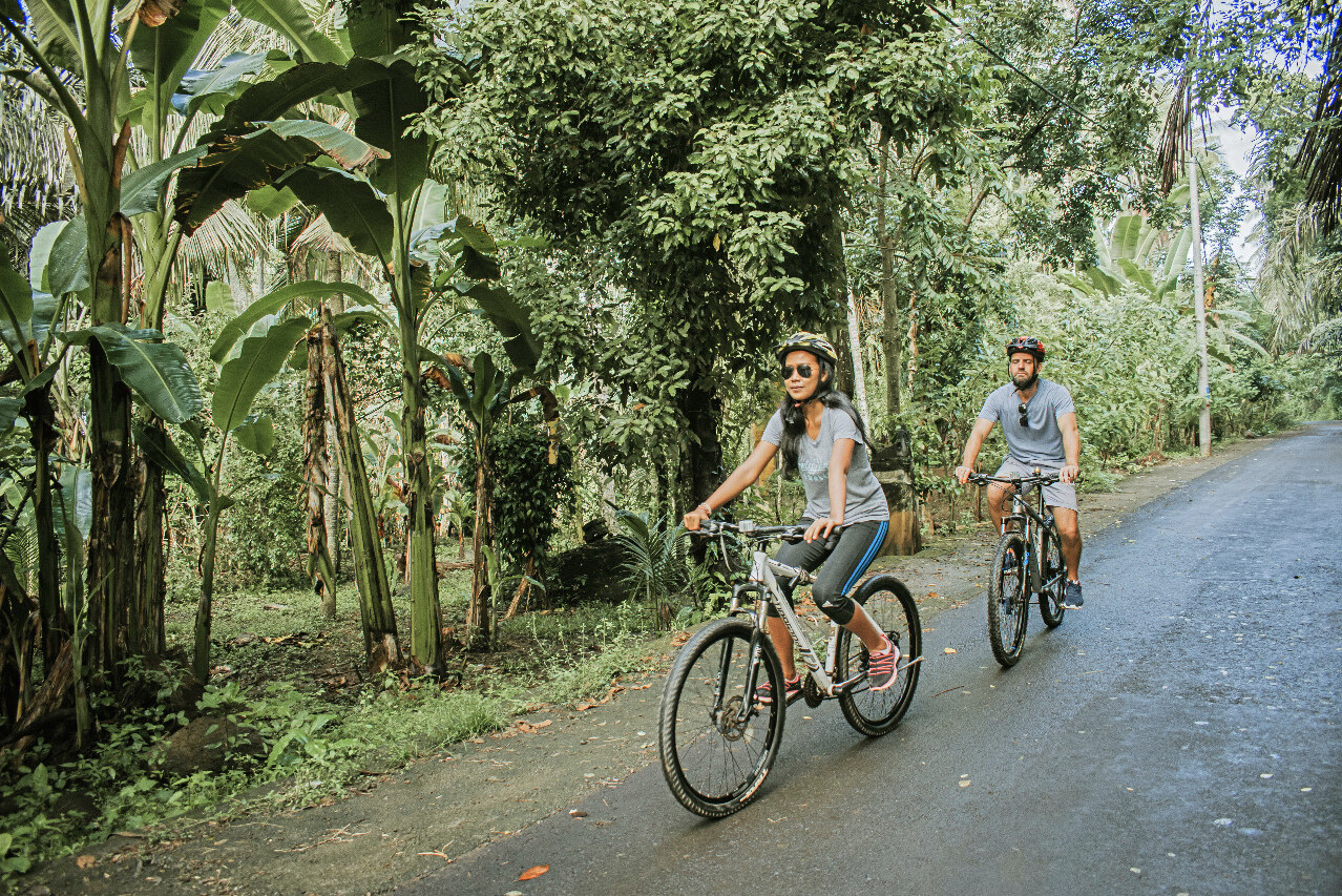 Fietsen vanuit het Candi Beach Resort in Candidasa op Bali