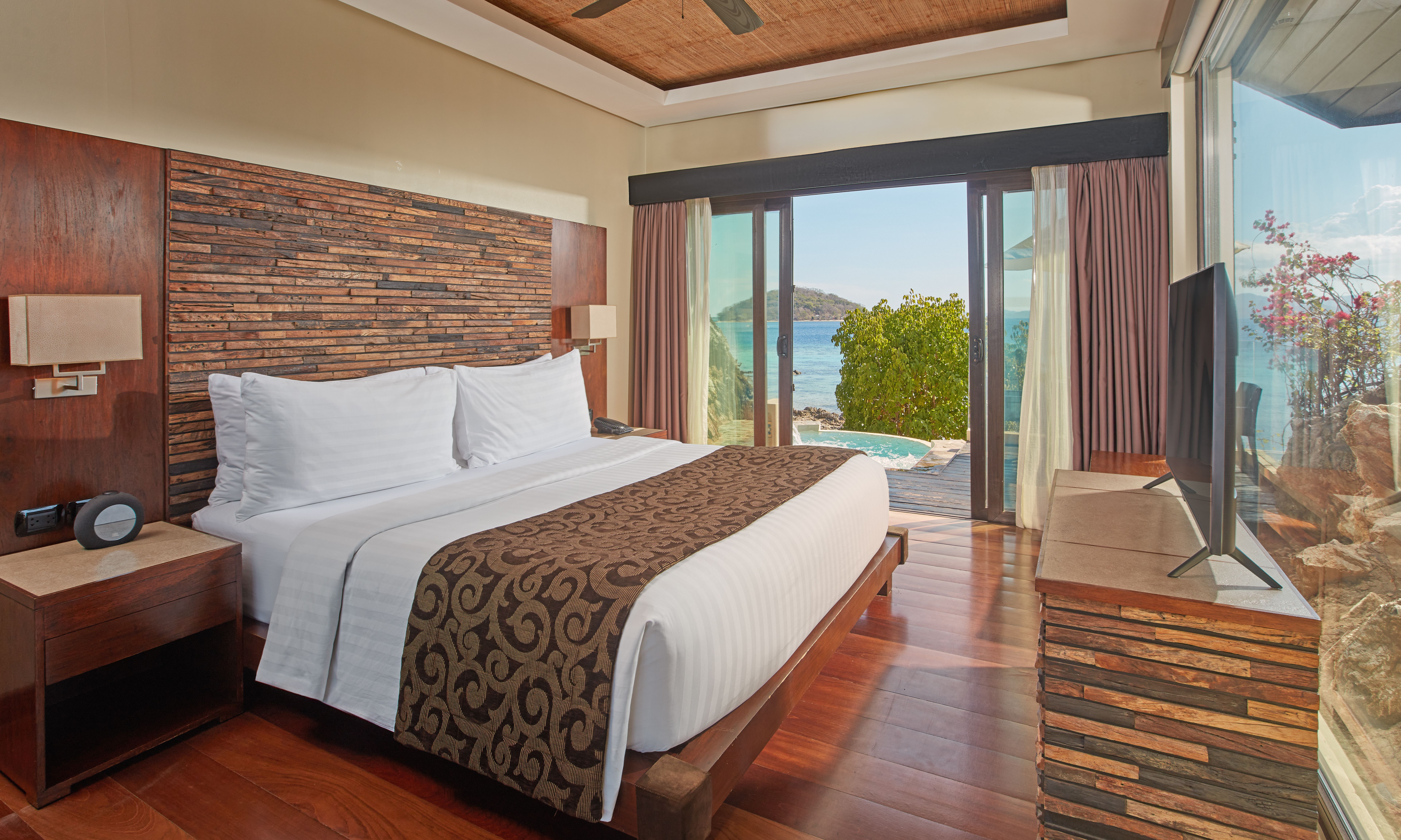 Two Seasons Coron Island Resort & Spa