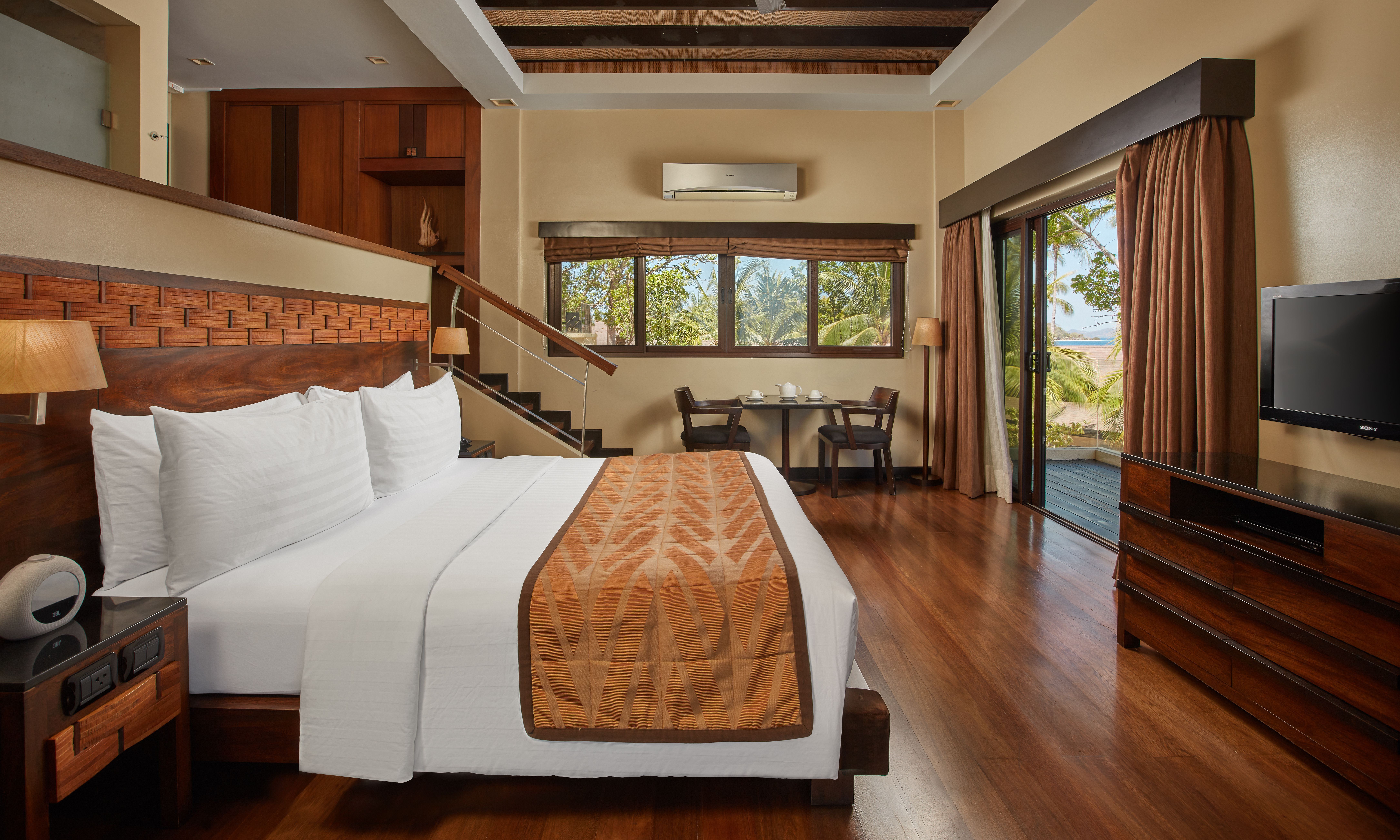 Two Seasons Coron Island Resort & Spa