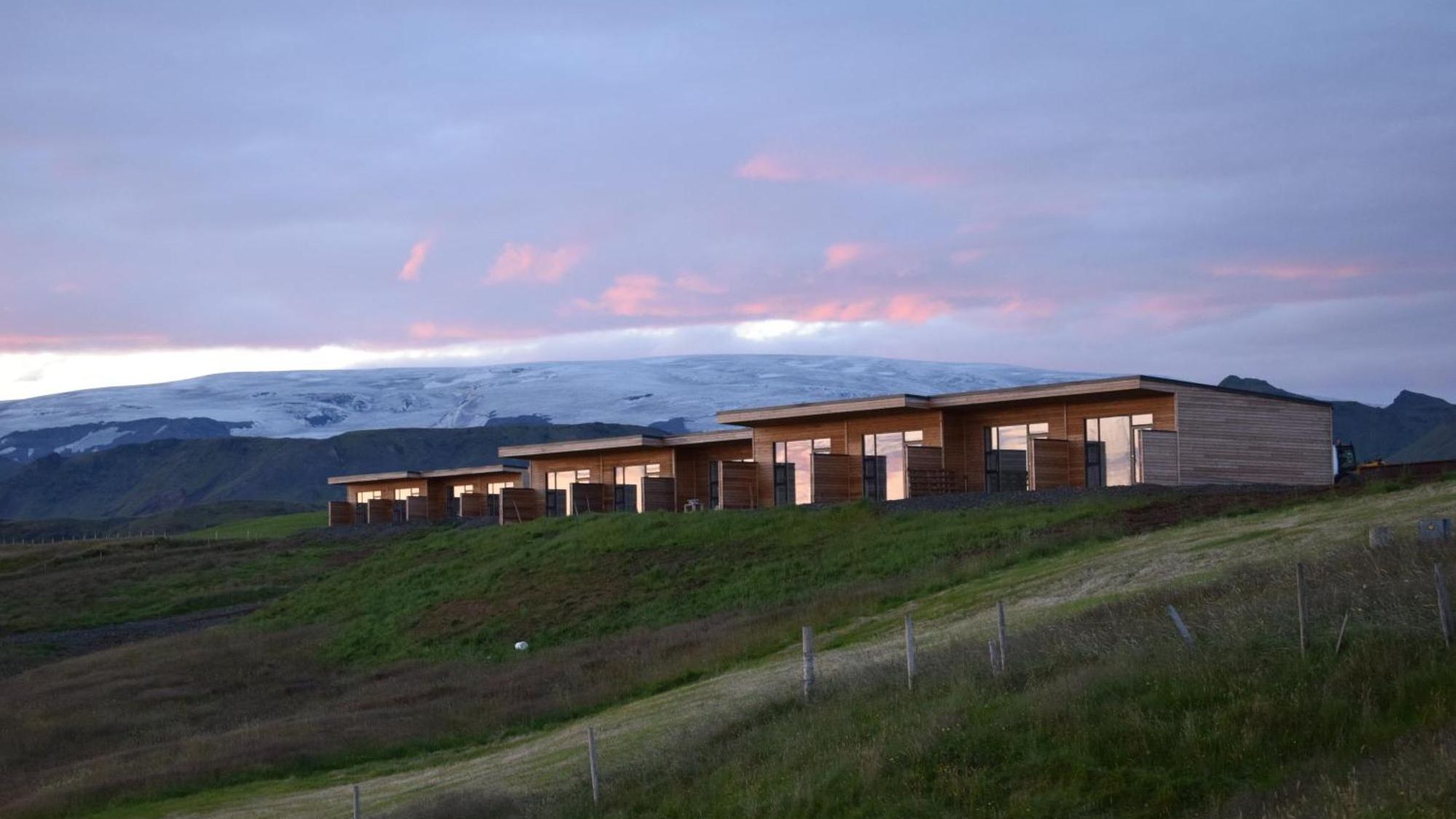 Black Sand Suites in Vik