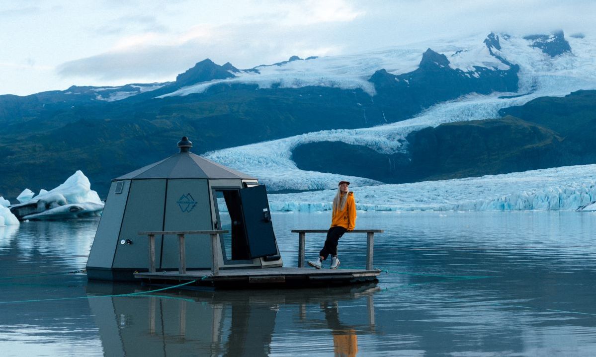 Fjallsárlón Glacier Lagoon – Aurora Huts