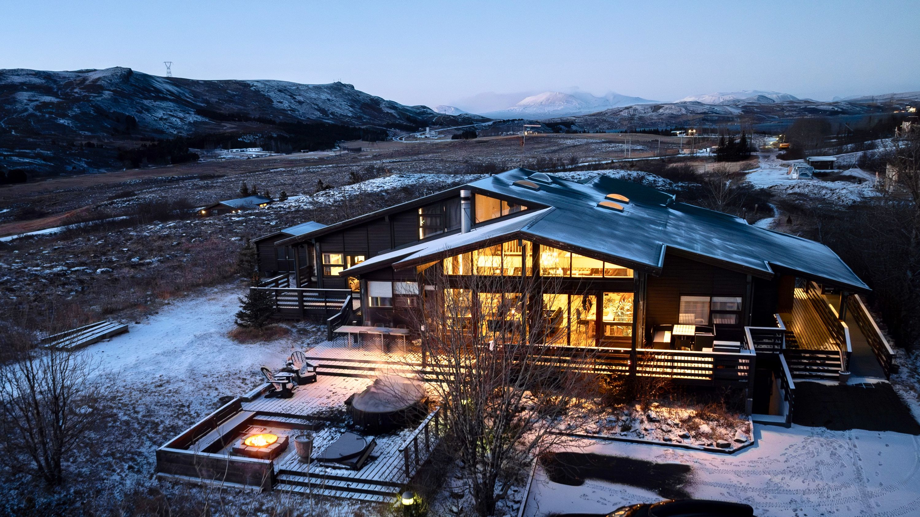 IJsland-Ulfljotsskali-Iceland-Luxury-Lodge-Terras