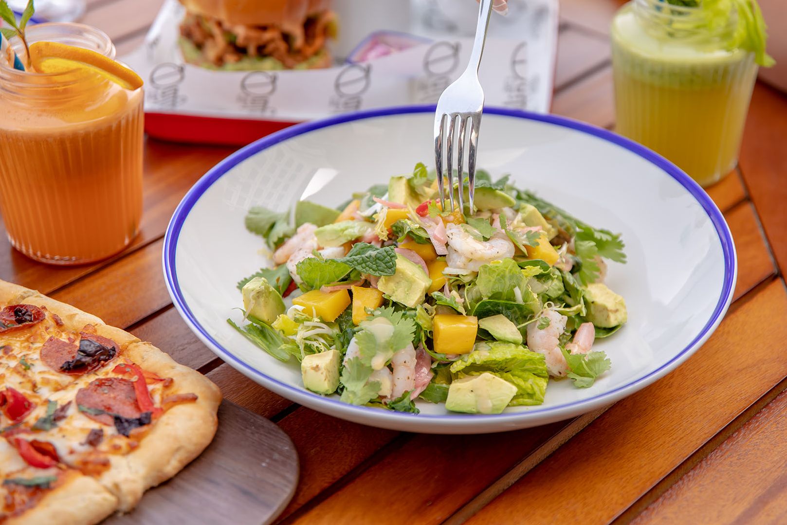 UAE Ras Al Khaimah Rove Al Marjan Island Hotel Dineren