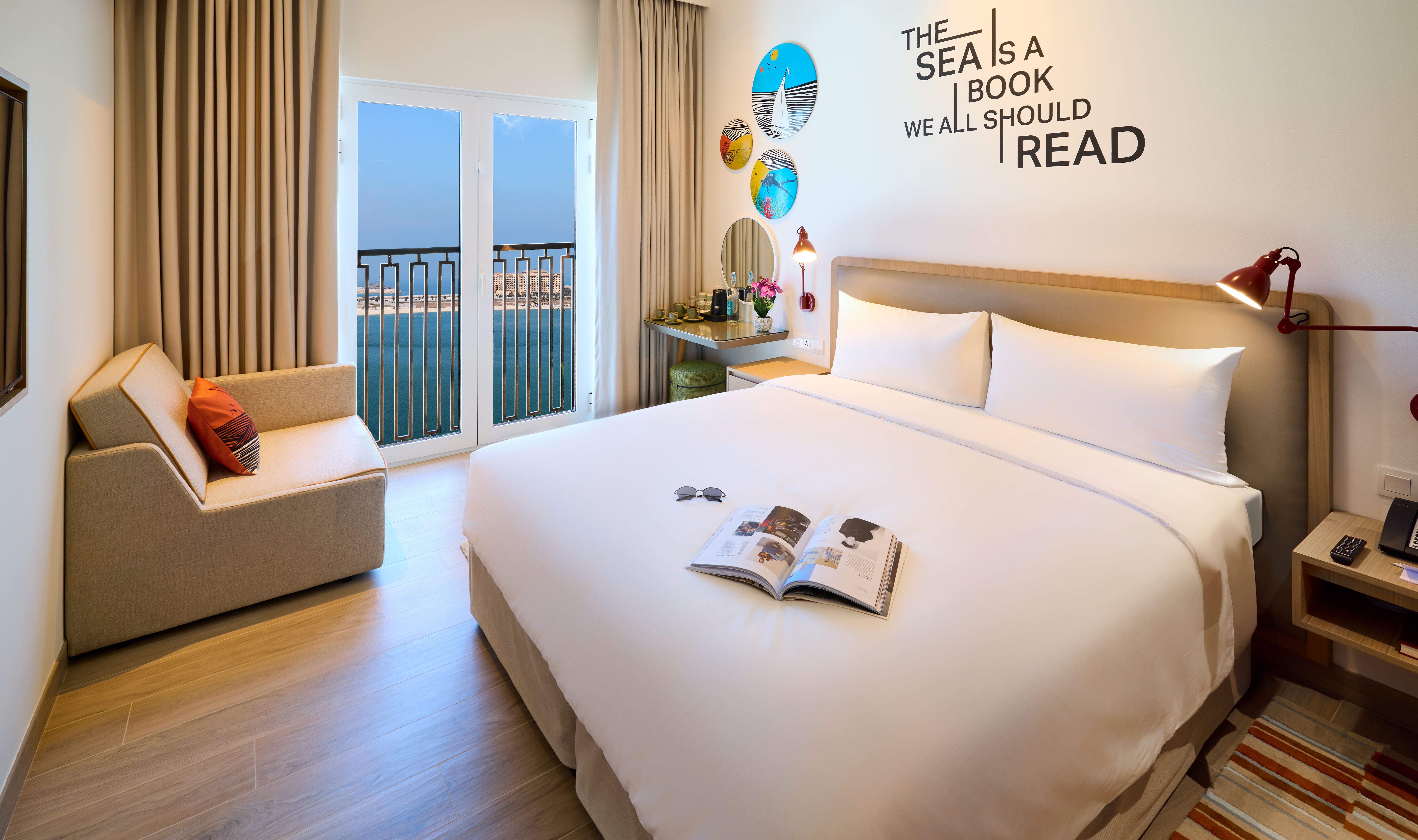 UAE Ras Al Khaimah Rove Al Marjan Island Hotel Rover Kamer Sea View