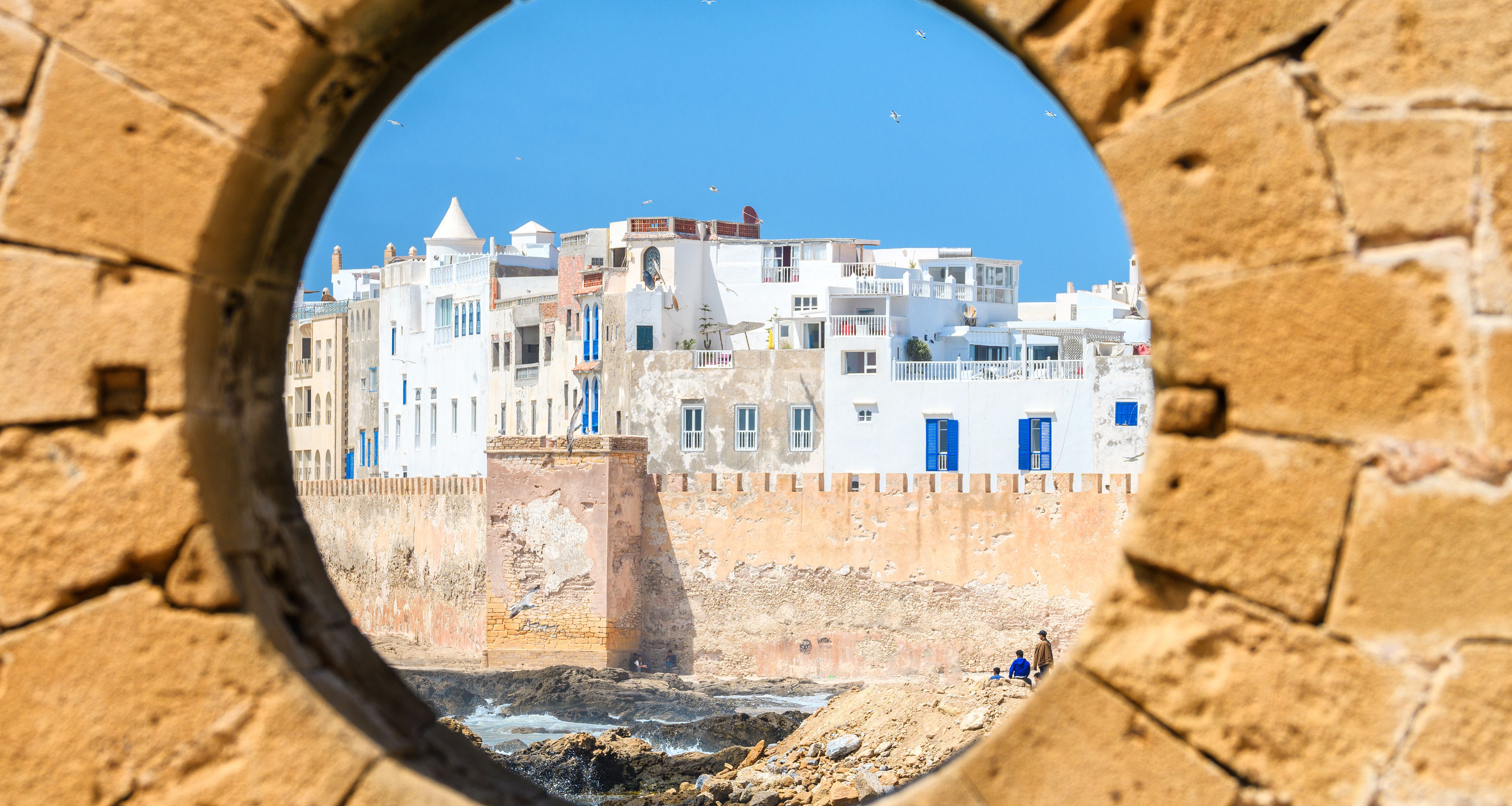 Marokko-Essaouira-vissersdorpje-Atlantische-Oceaan-doorkijkje