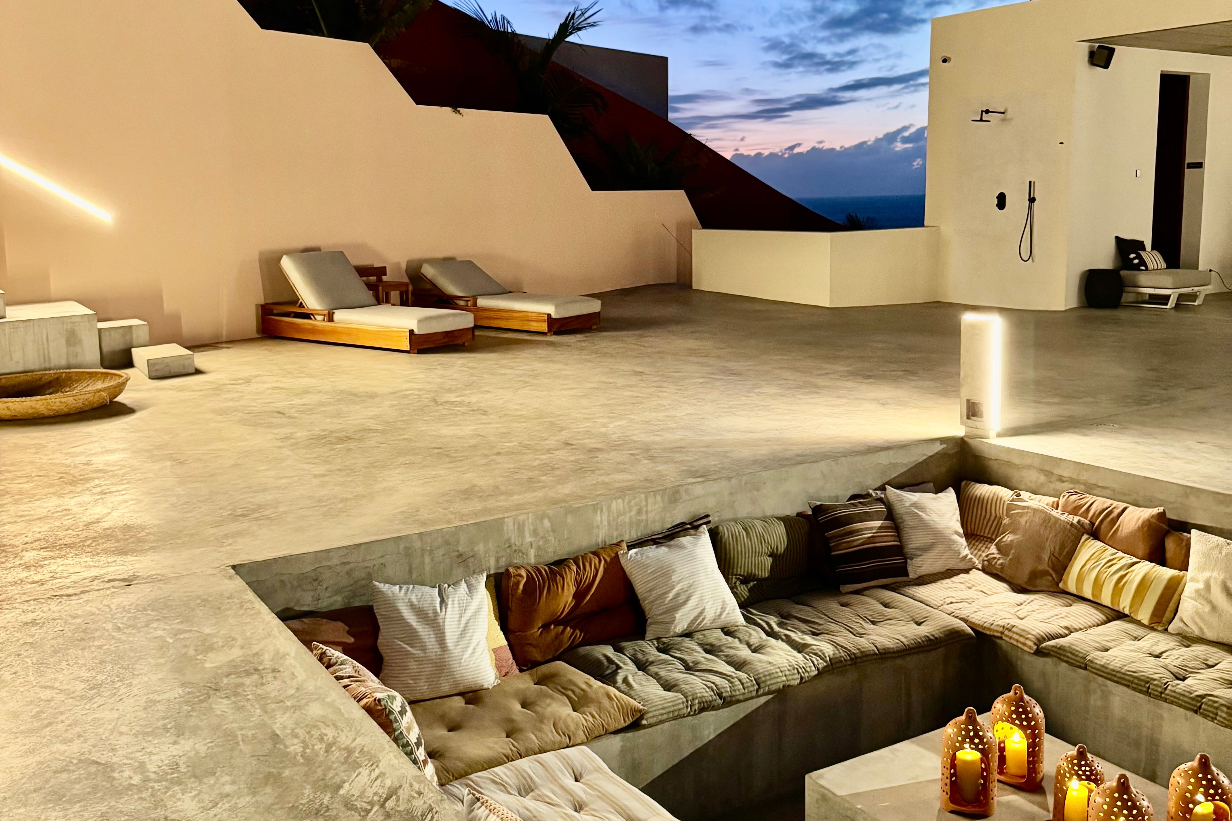 Terras met loungebank