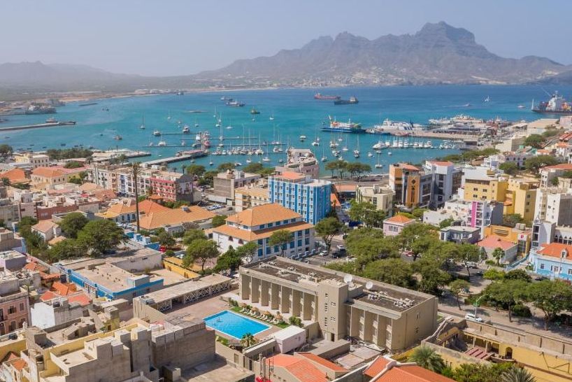 Sao-Vincente-Oasis-Porto-Grande-mindelo