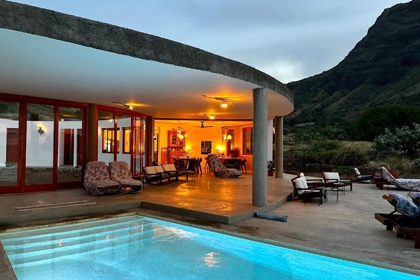 Kaapverdie-Santo-Antao-Palmeira-Da-Cruz-EcoLodge-zwembad