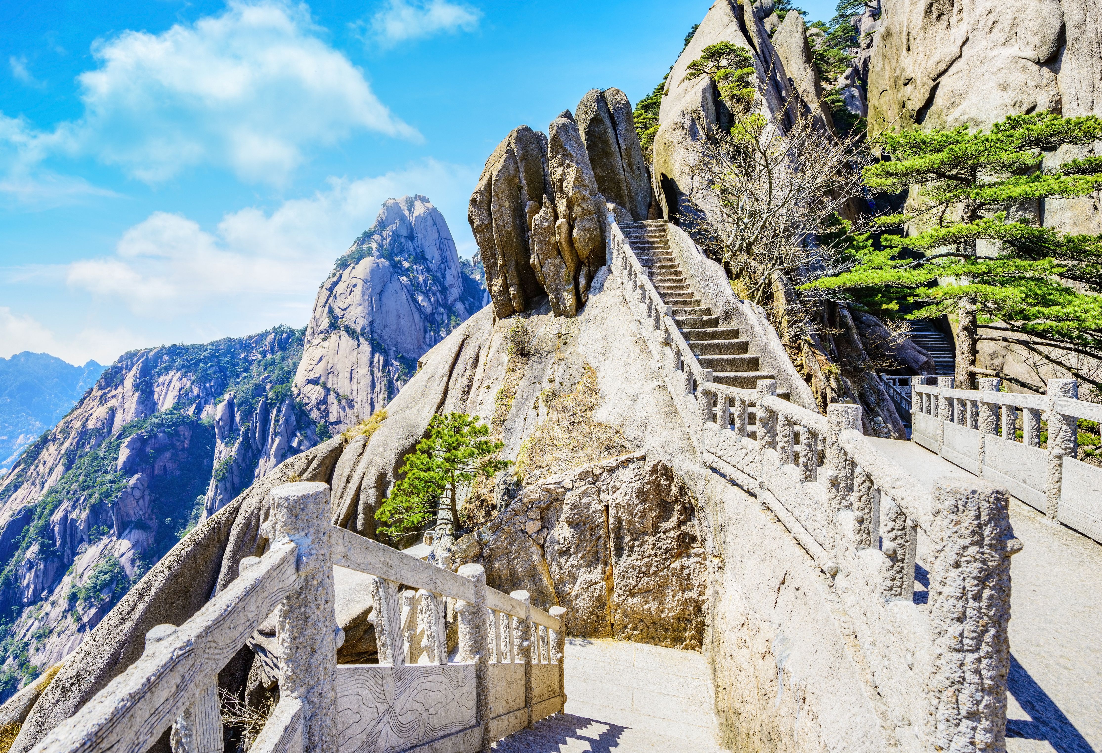 china-huangshan-yellow-mountains