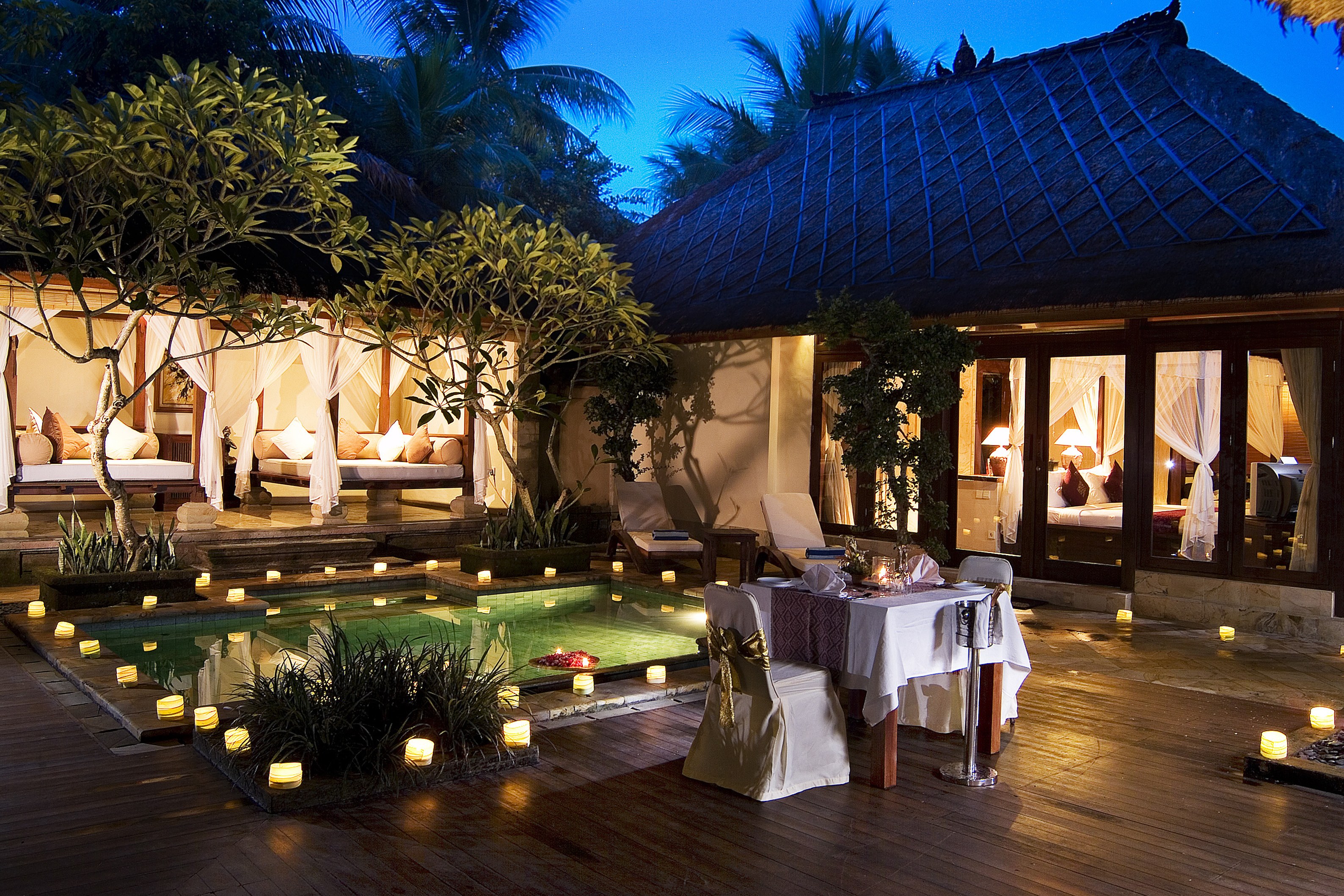 Romantisch dineren in Ubud Village Resort