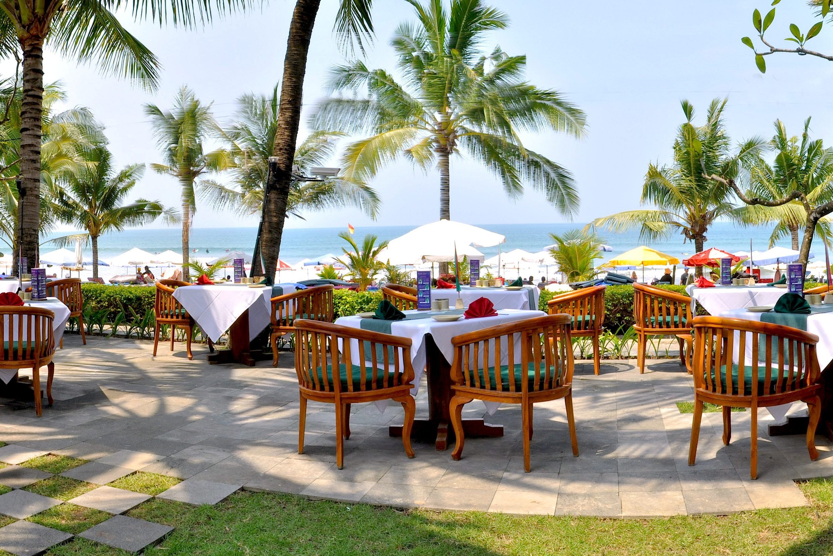 Cheap accommodation legian beach bali