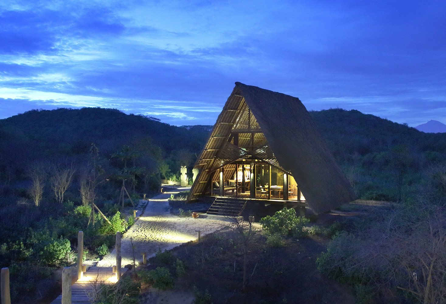 bibliotheek van jeeva beloam resort op lombok