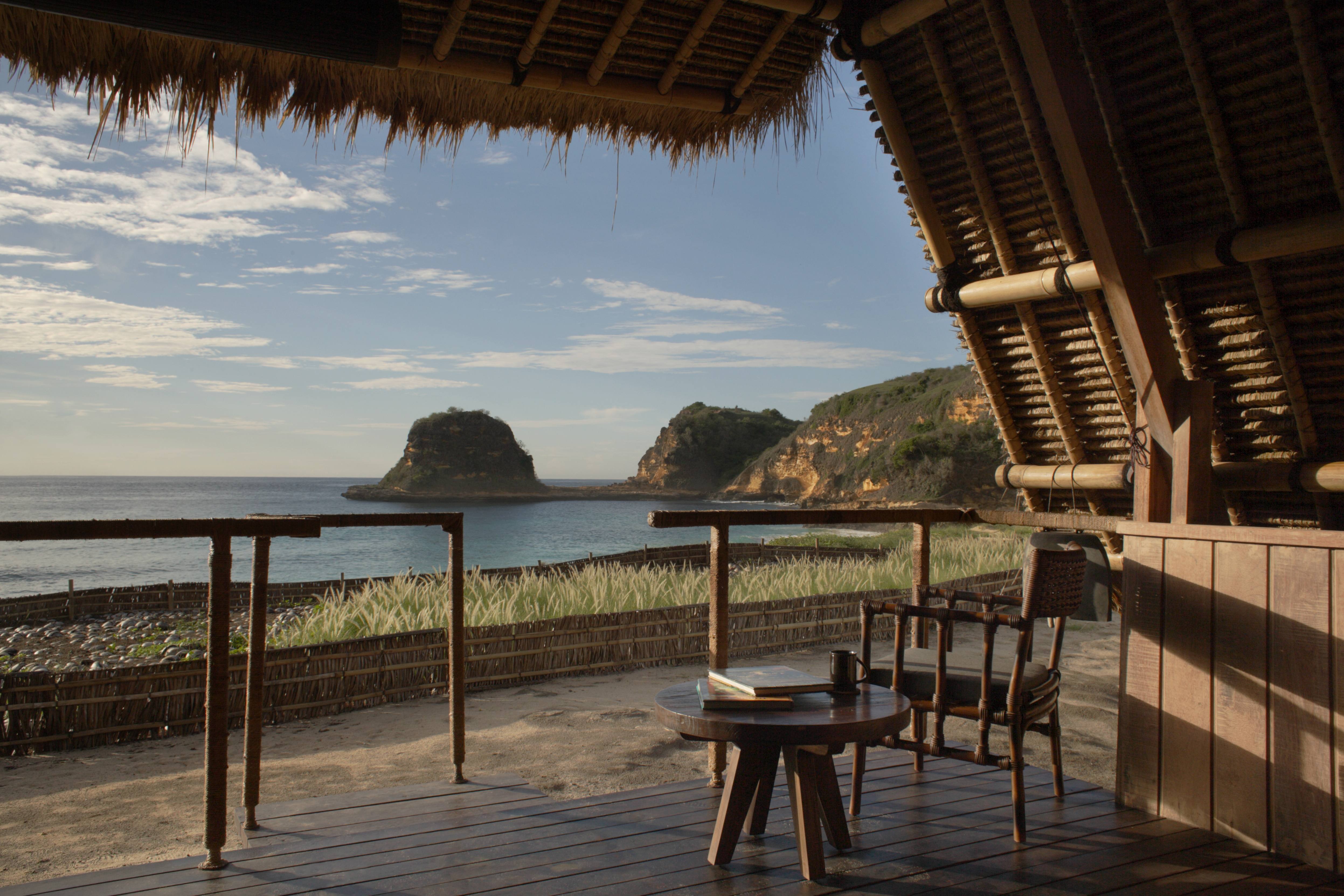 kamer terras van jeeva beloam resort op lombok